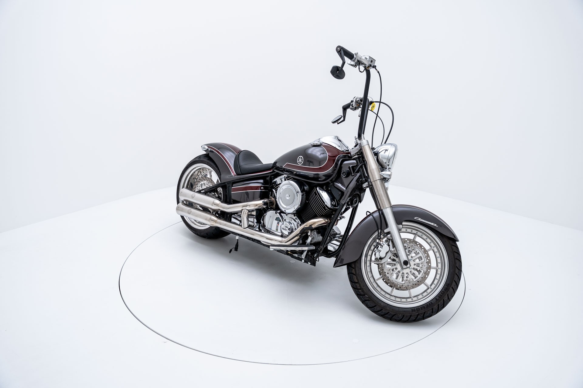 YAMAHA XVS 1100 A Drag Star Classic-image-1