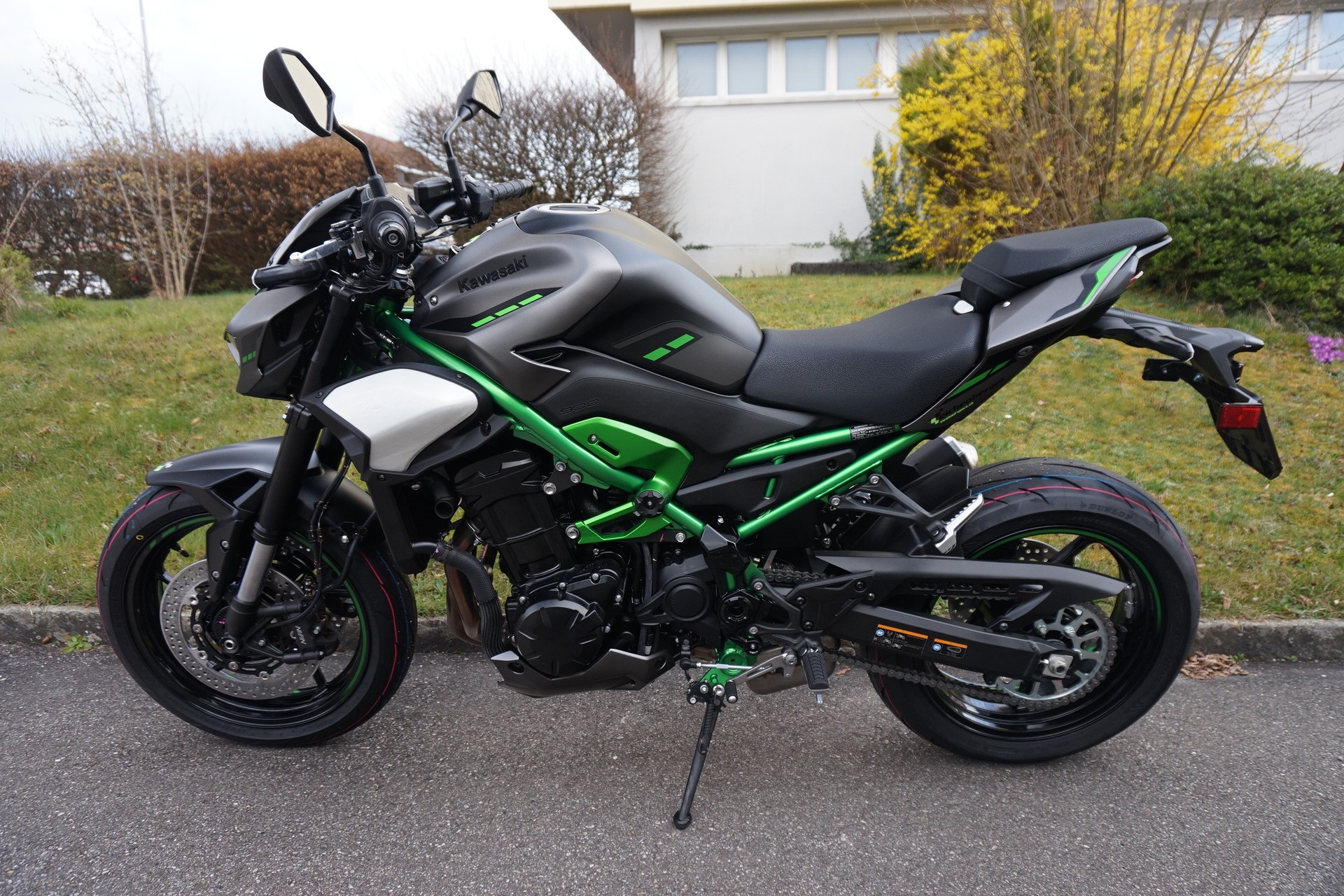 KAWASAKI Z 900 ABS MY25-image-0