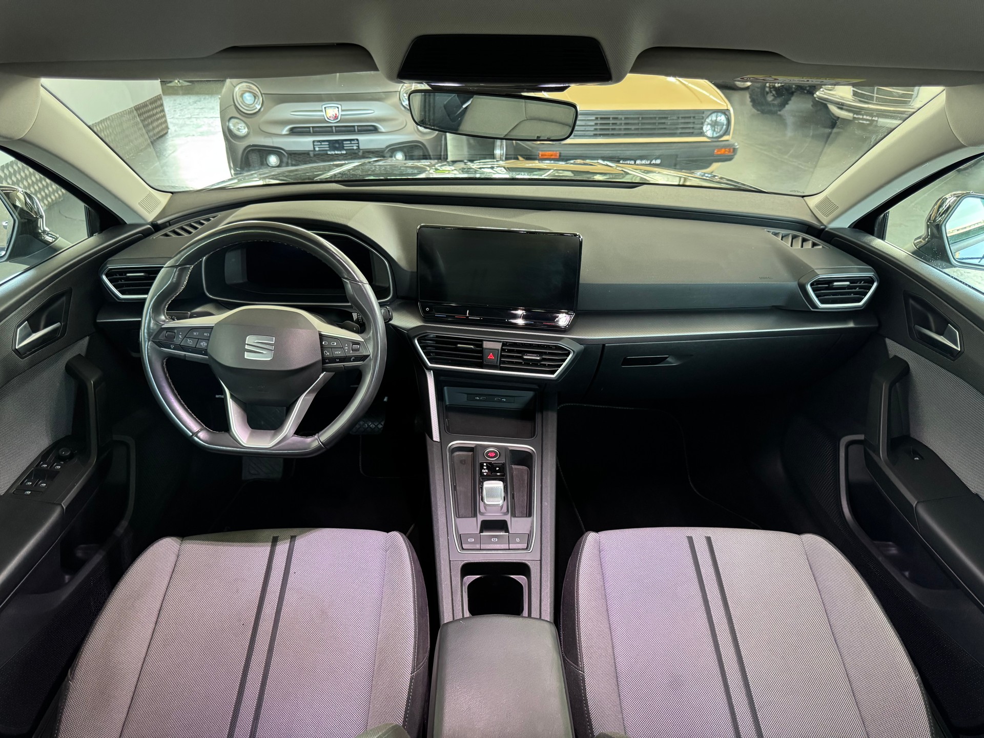 SEAT Leon 1.5 TGI DSG Style-image-15