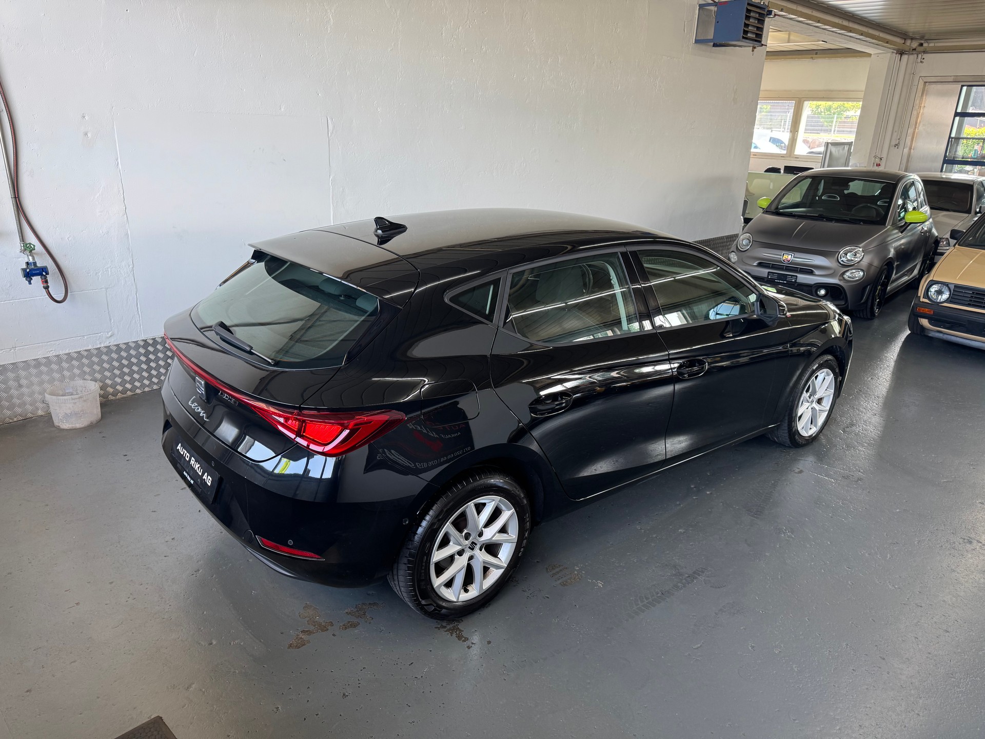 SEAT Leon 1.5 TGI DSG Style-image-8
