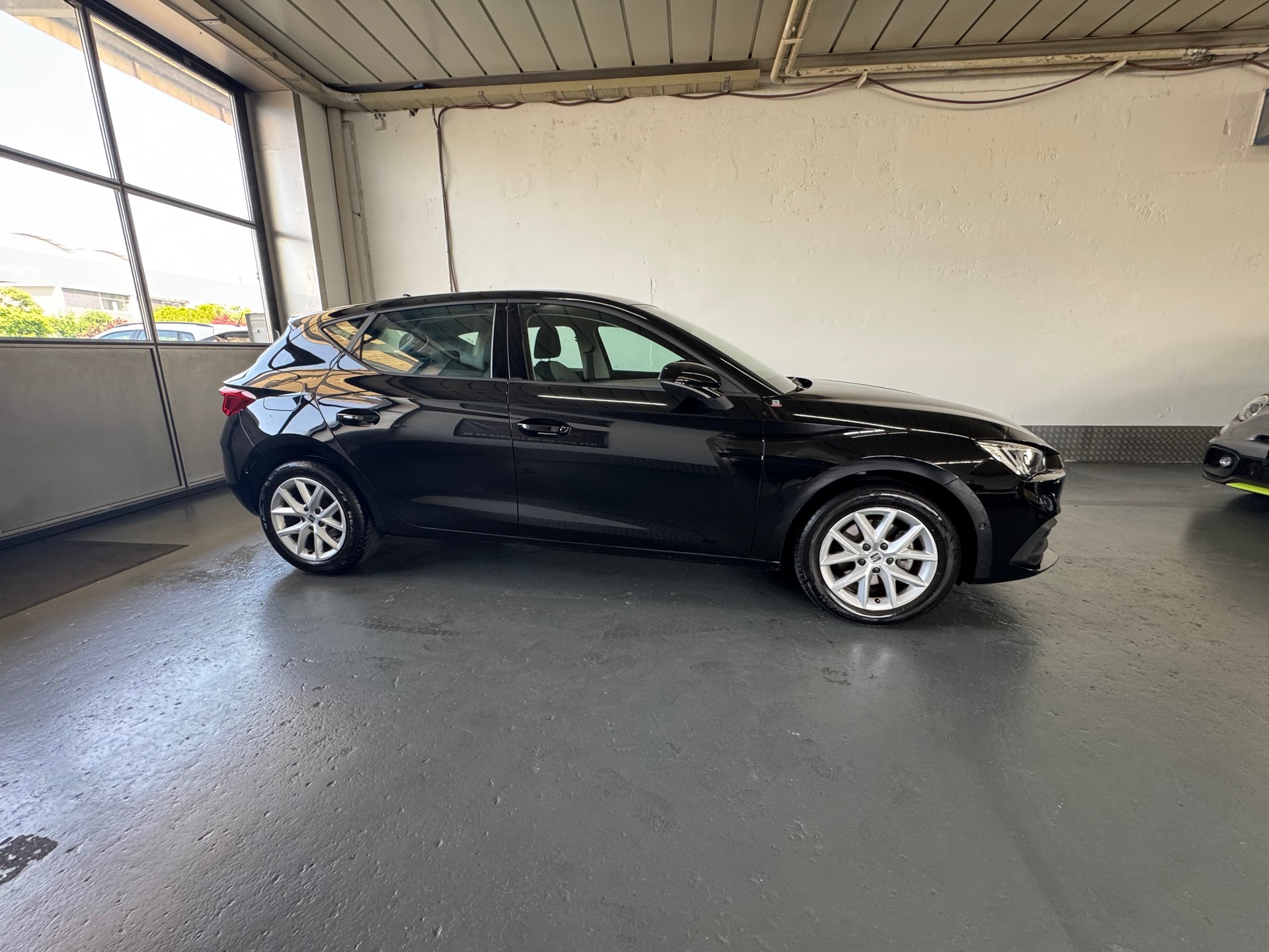 SEAT Leon 1.5 TGI DSG Style-image-7