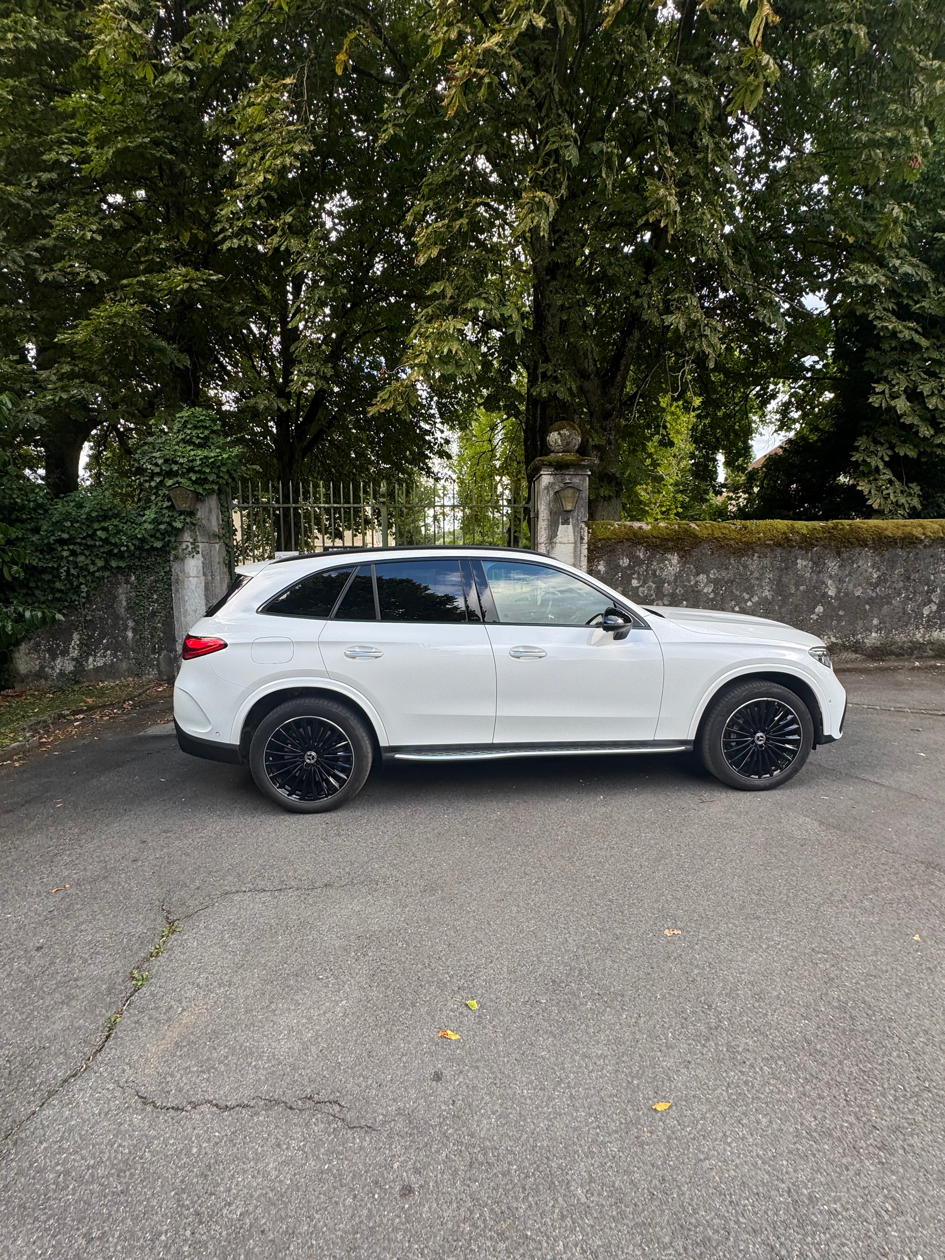 MERCEDES-BENZ GLC 400 e 4Matic 9G-Tronic-image-1