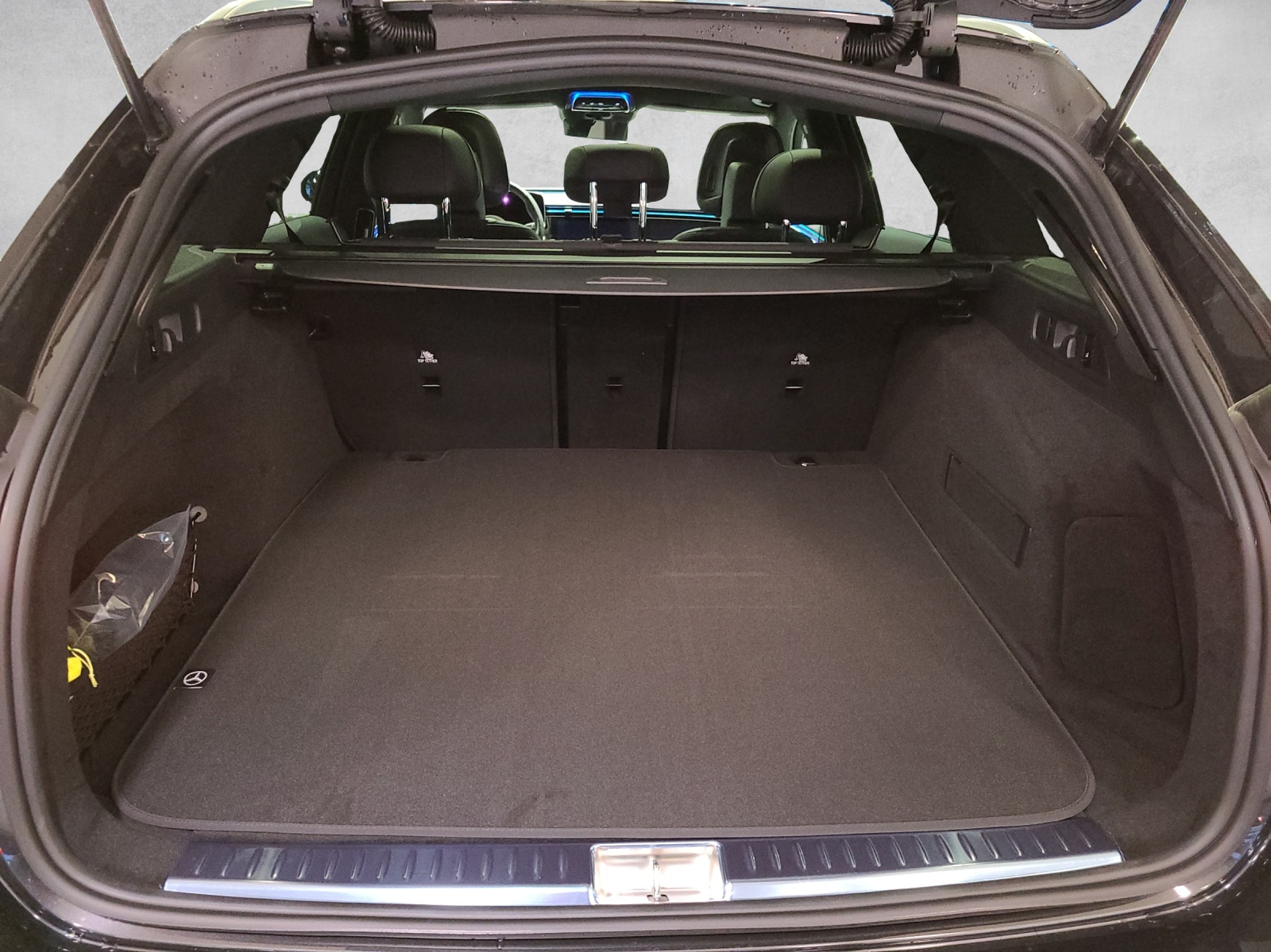 MERCEDES-BENZ E 450 T 9G-Tronic 4Matic-image-12