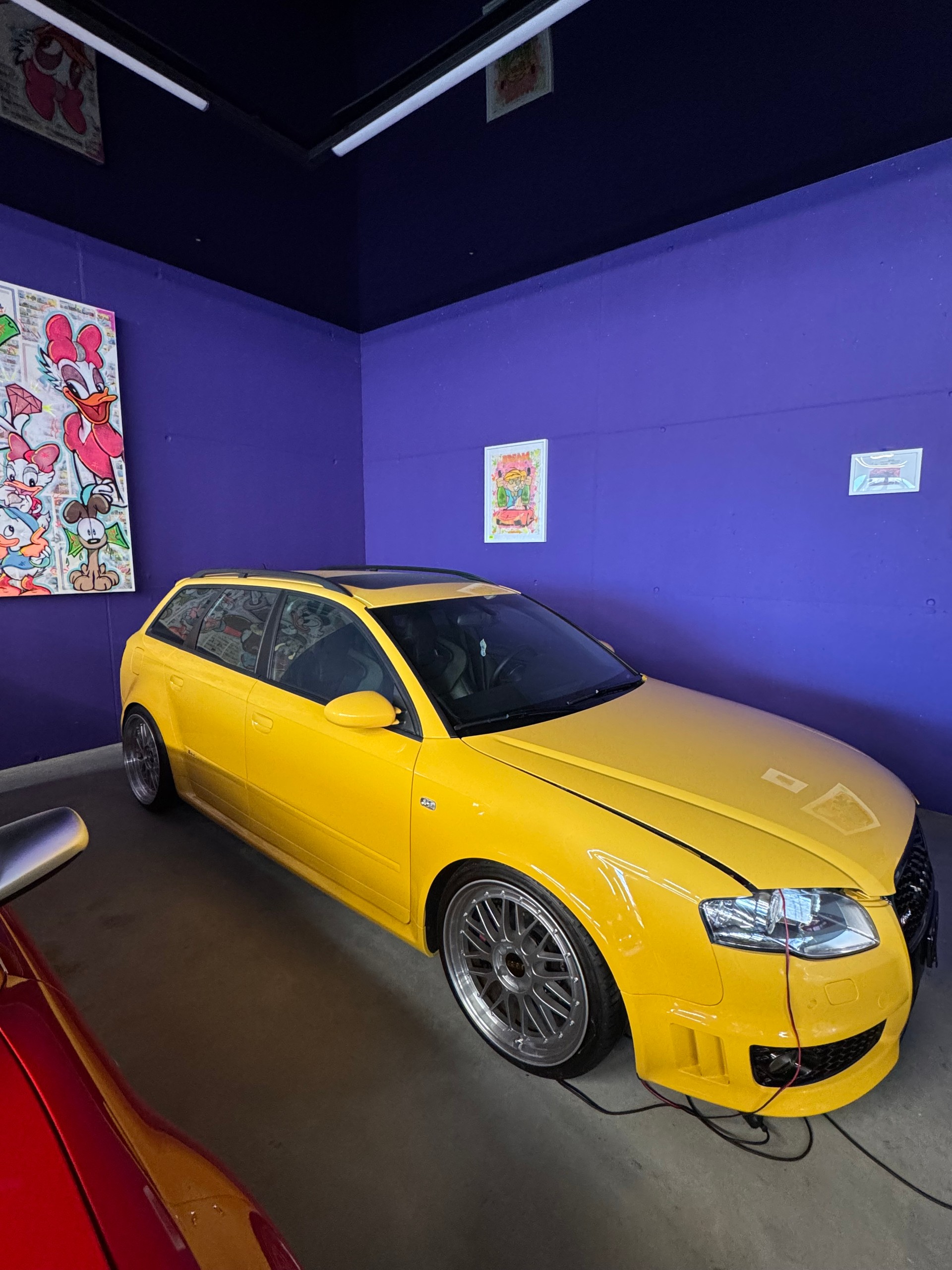 AUDI RS4 Avant 4.2 V8 quattro-showroom-element-3