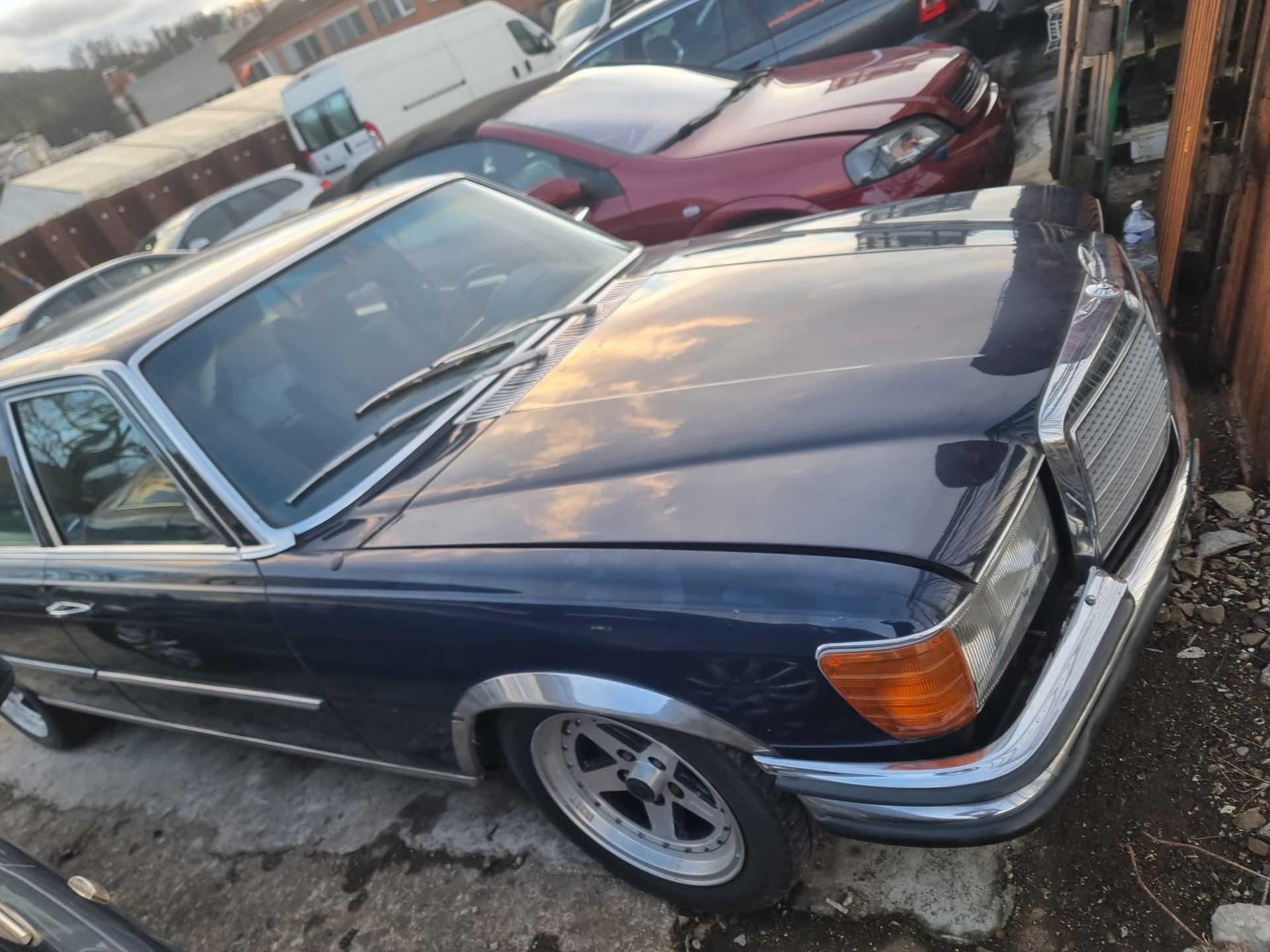 MERCEDES-BENZ Mercedes - Benz 450 SEL 6.9
