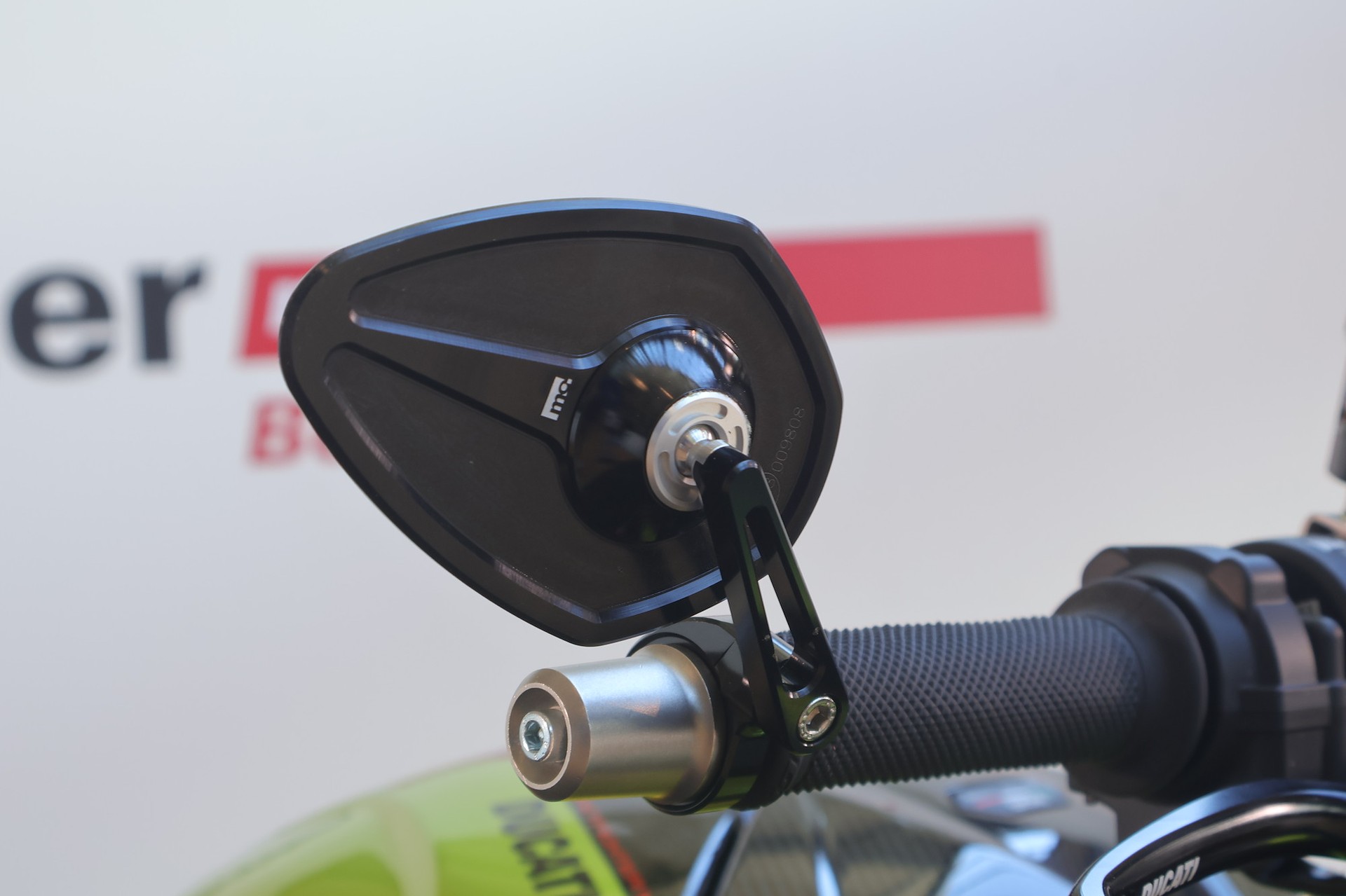 DUCATI Streetfighter V4 Lamborghini Nr. 019/630 Limited Edition-image-8