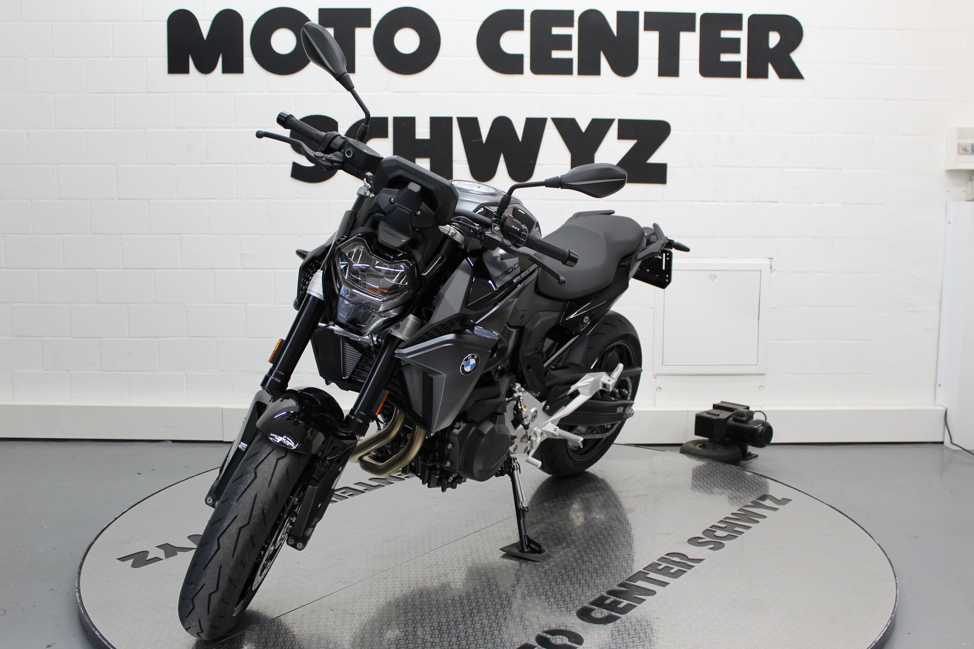 BMW F 900 R A2 Youngster 35kW-image-3
