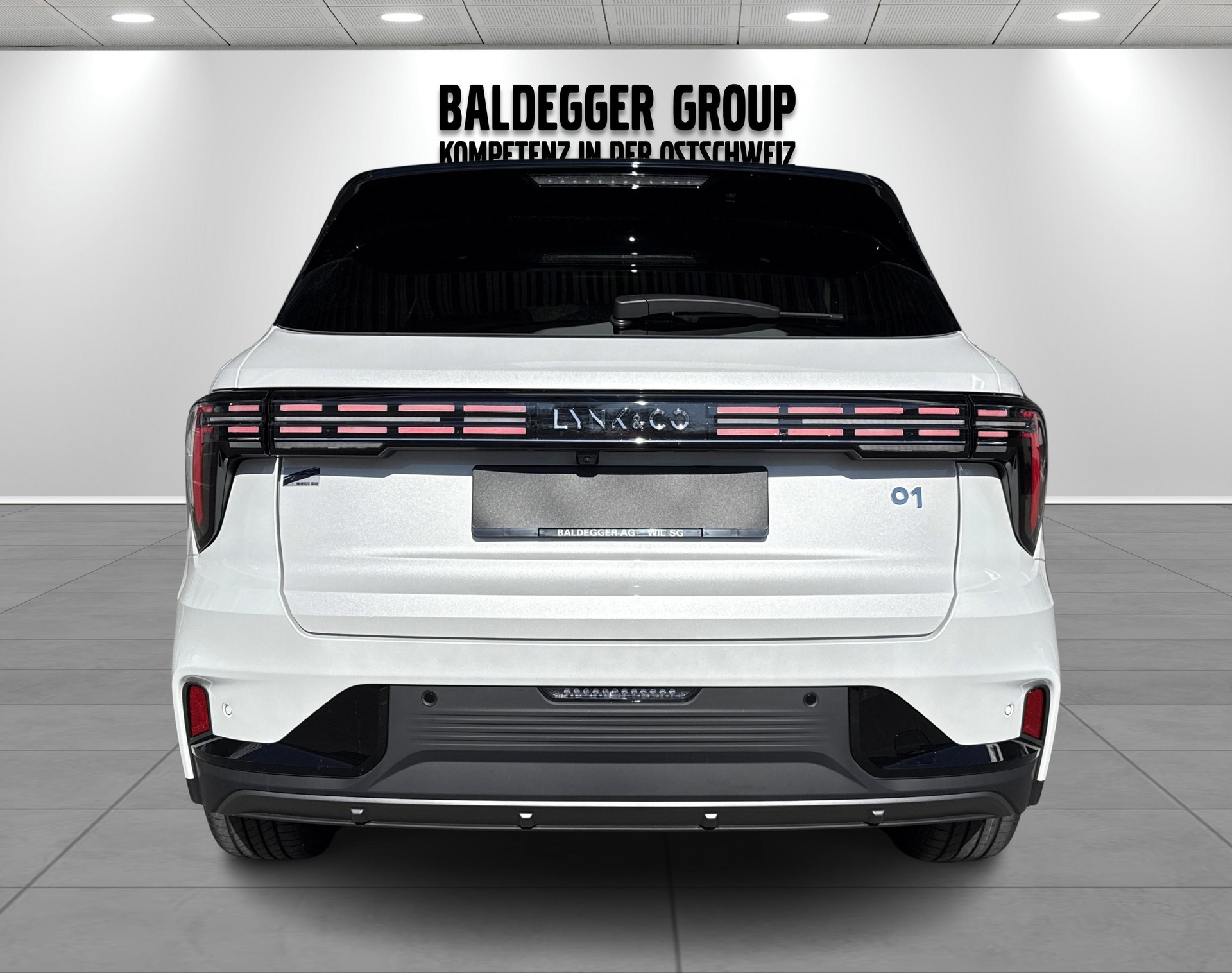 LYNK & CO 01-image-9