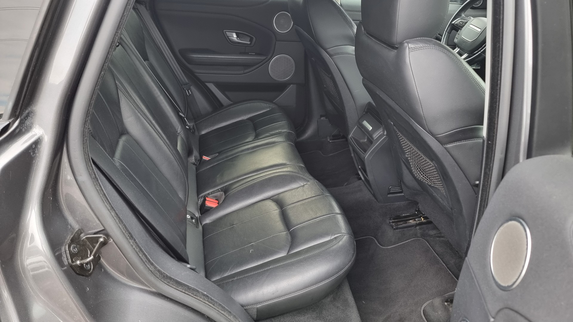 LAND ROVER Range Rover Evoque 2.0 TD4 HSE Dynamic AT9-image-9