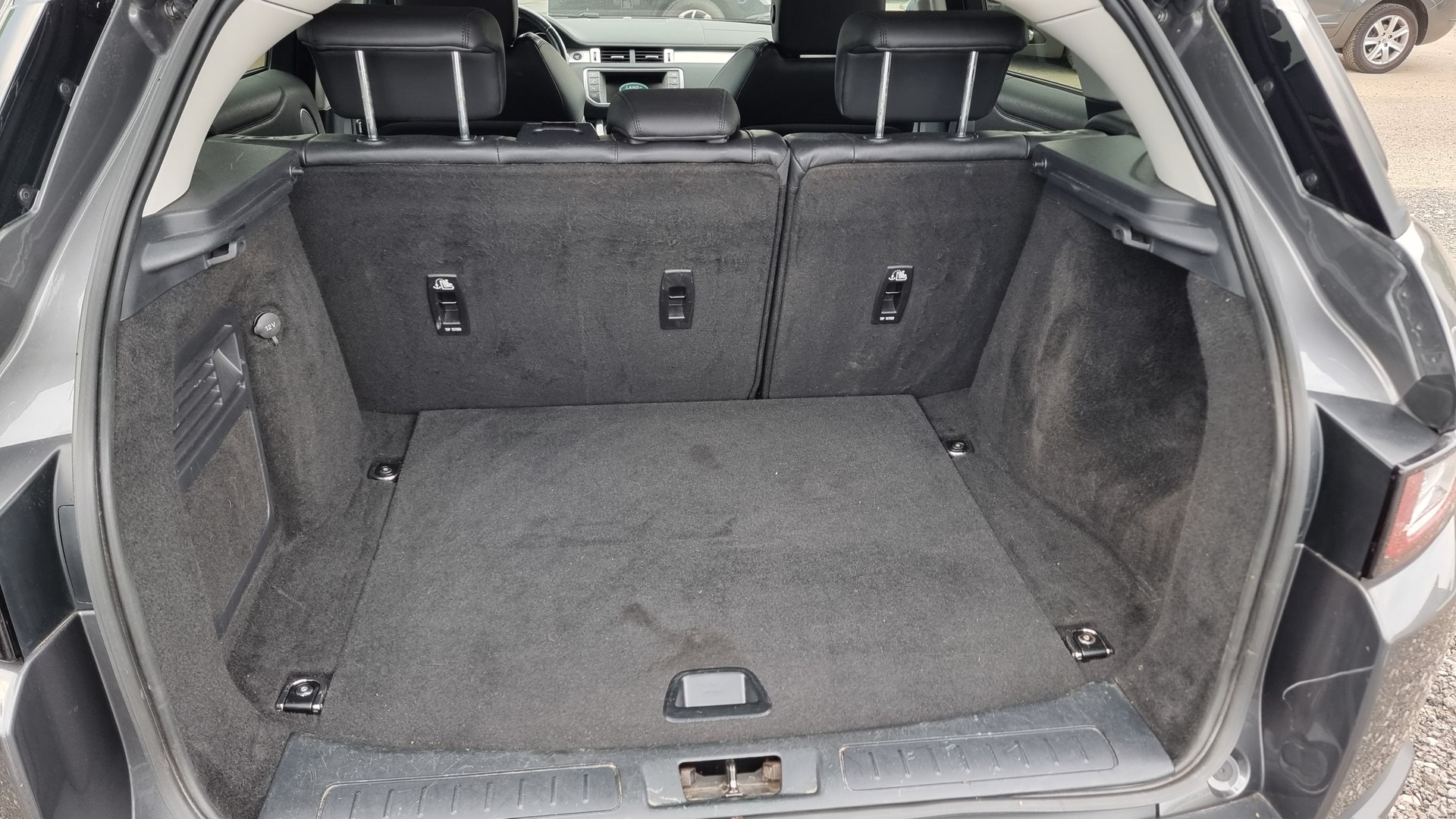 LAND ROVER Range Rover Evoque 2.0 TD4 HSE Dynamic AT9-image-10