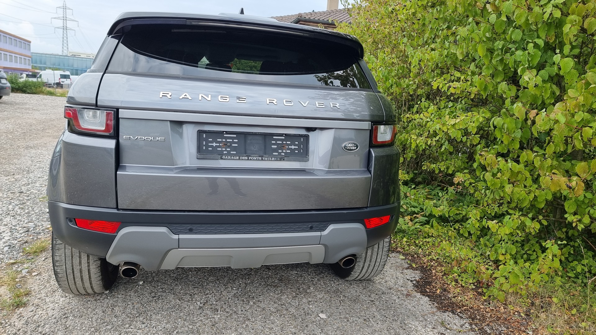 LAND ROVER Range Rover Evoque 2.0 TD4 HSE Dynamic AT9-image-3