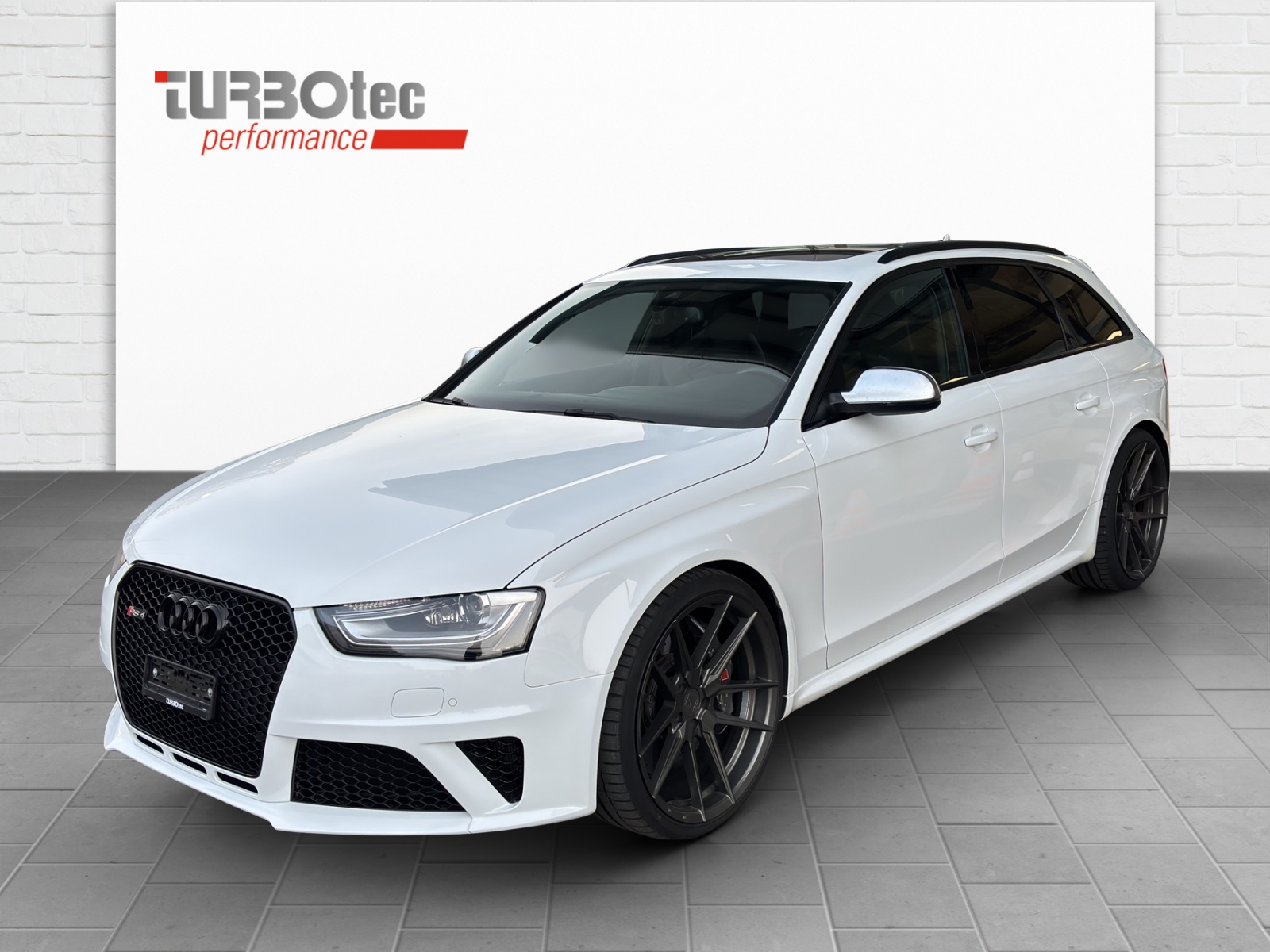 AUDI RS4 Avant 4.2 V8 Schalensitze, Keramik