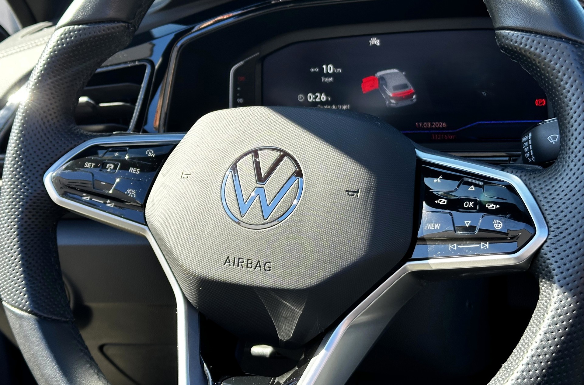 VW T-Roc Cabriolet 1.5 TSI EVO R-Line DSG-image-7