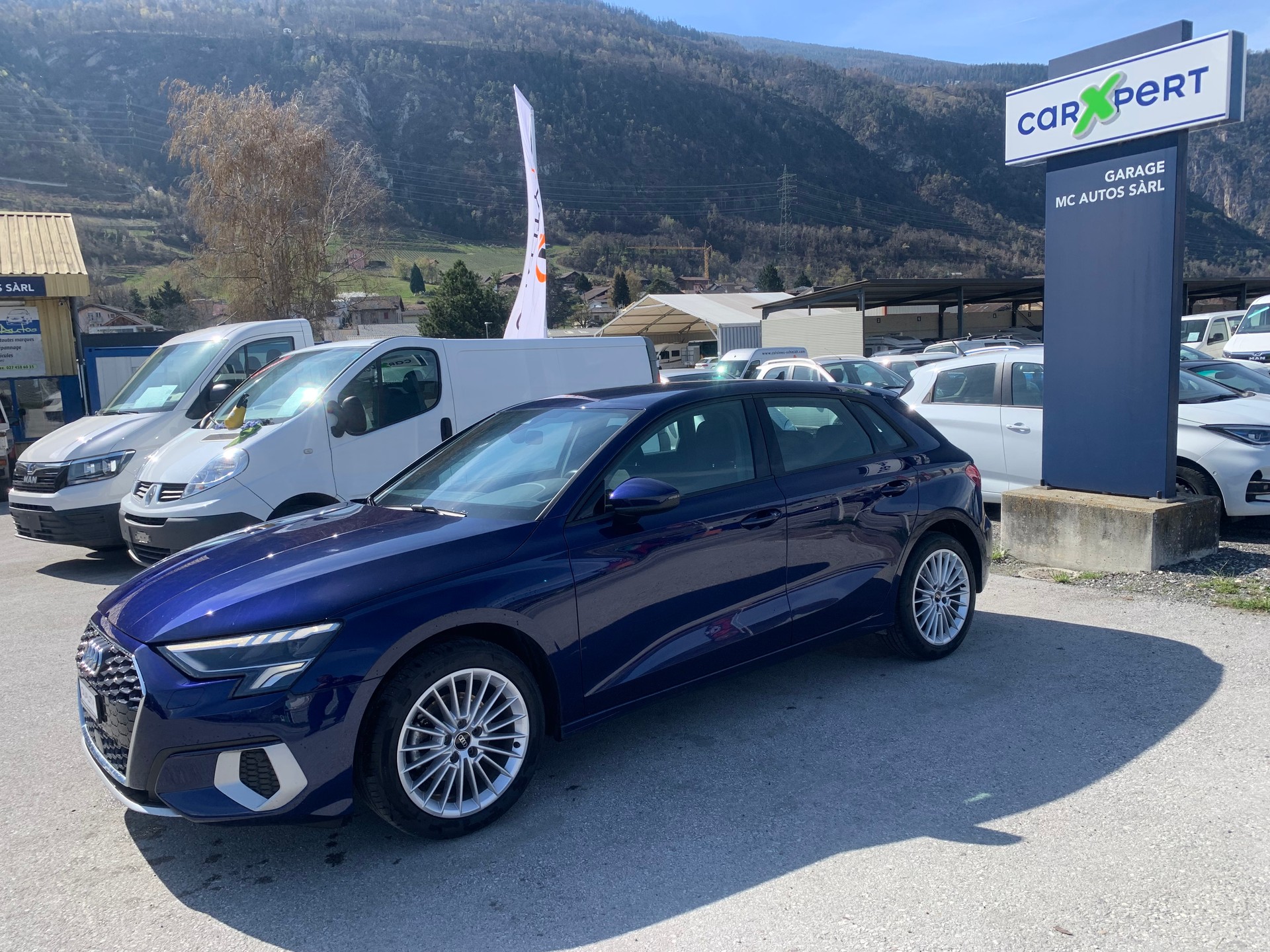 AUDI A3 Sportback 35 TFSI advanced Attraction S-tronic-image-4