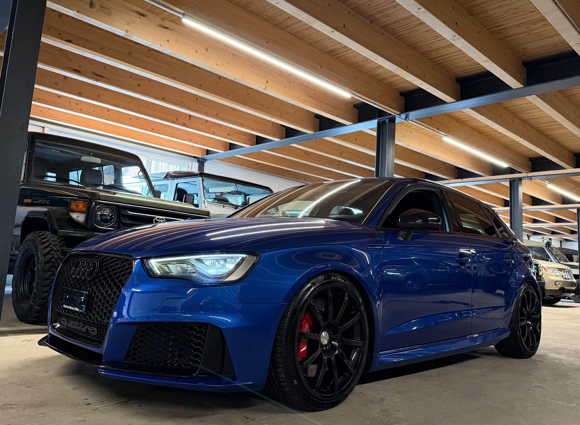 AUDI RS3 2.5 TSI quattro S-tronic-image-12