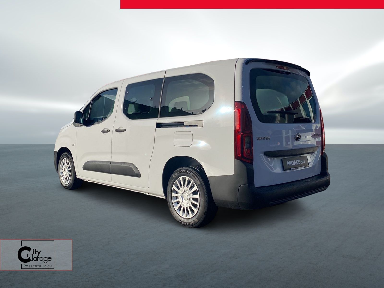 TOYOTA Proace City Verso 1.2 Comfort Long-image-7