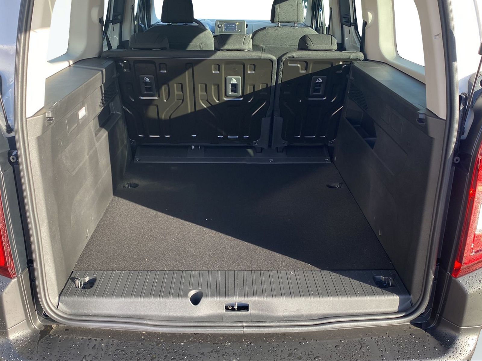 TOYOTA Proace City Verso 1.2 Comfort Long-image-9
