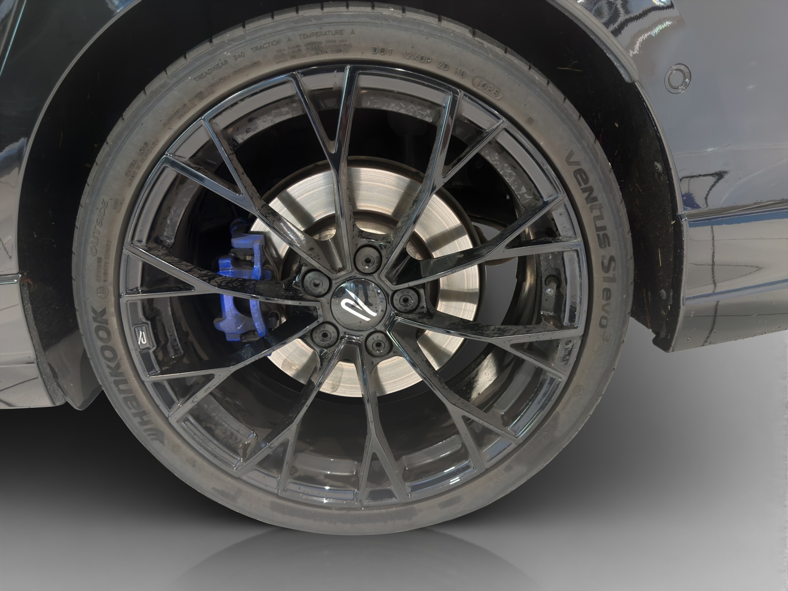 VW Golf Variant 2.0 TSI R DSG 4 Motion-image-13