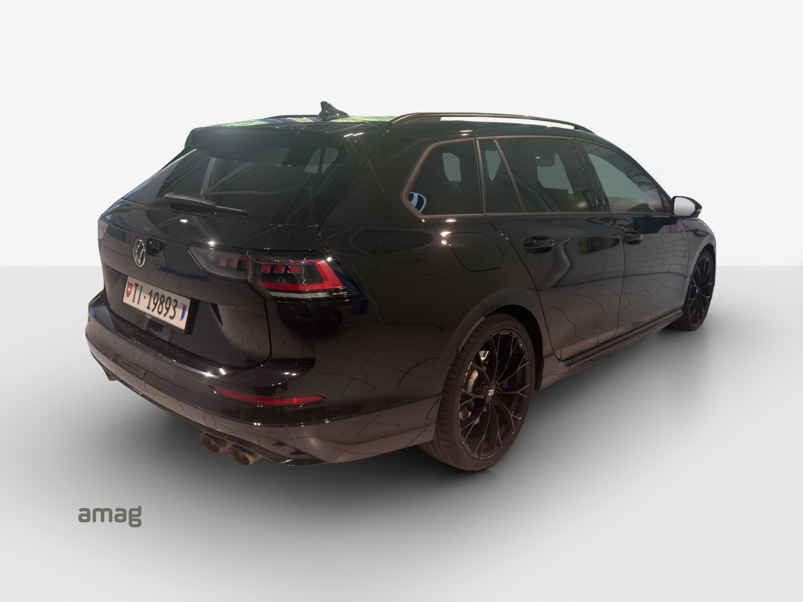 VW Golf Variant 2.0 TSI R DSG 4 Motion-image-4