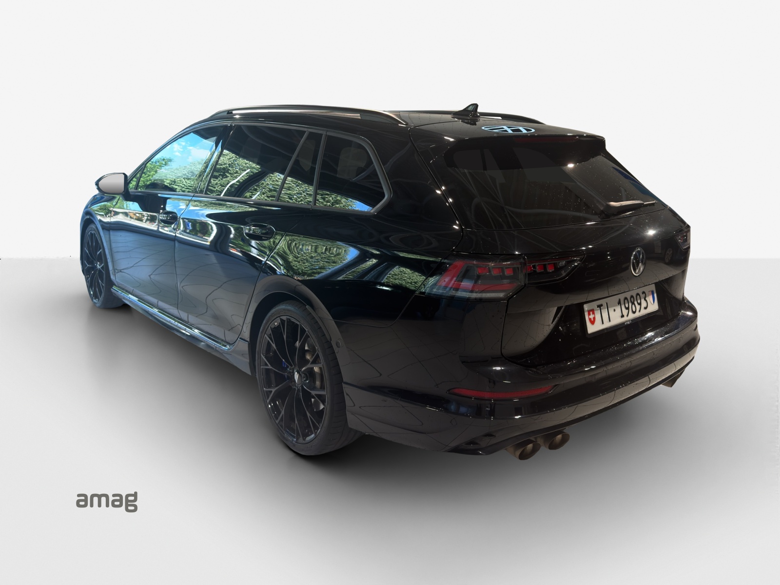 VW Golf Variant 2.0 TSI R DSG 4 Motion-showroom-element-2