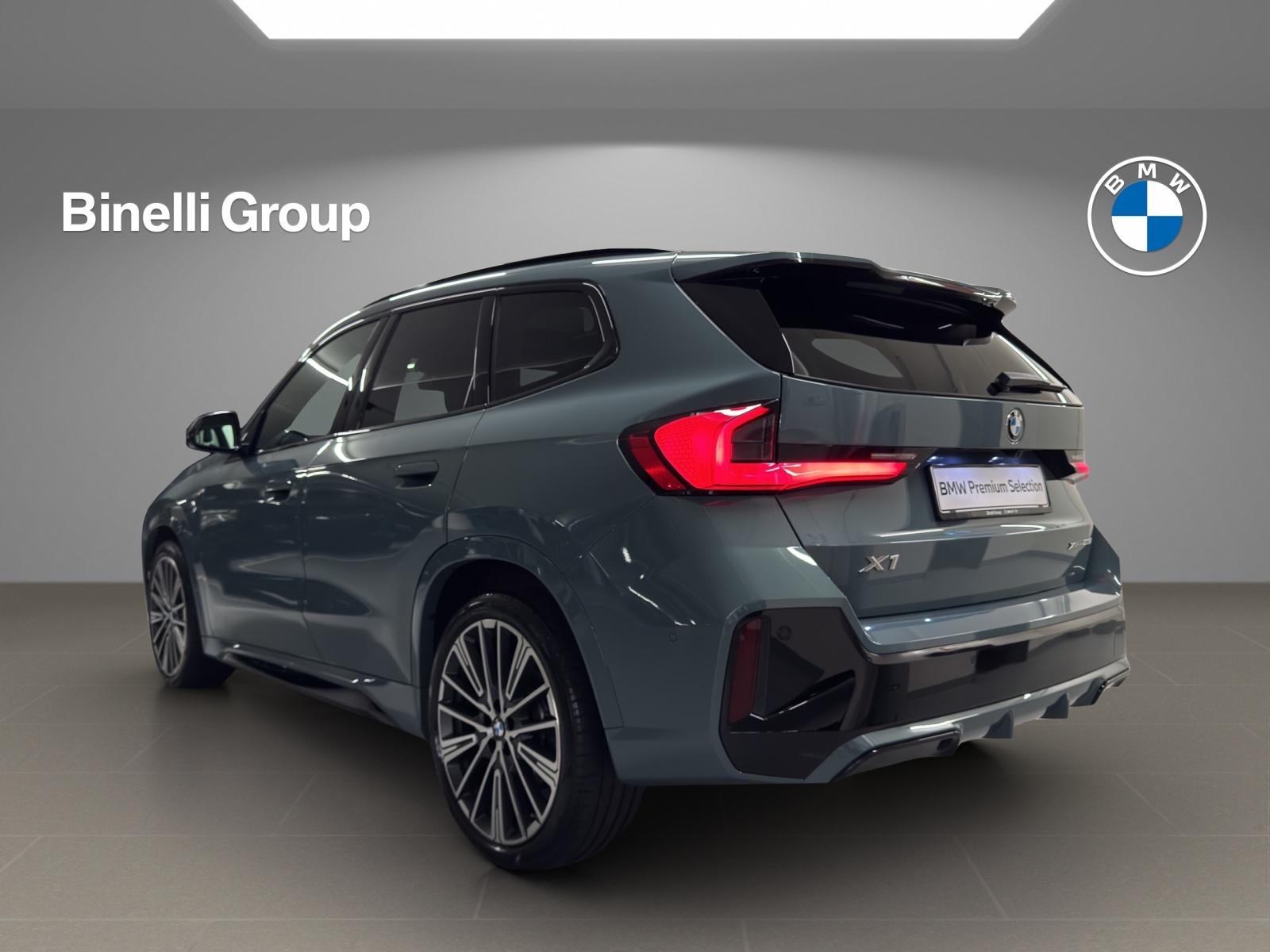 BMW X1 23i xDrive paddles-showroom-element-2