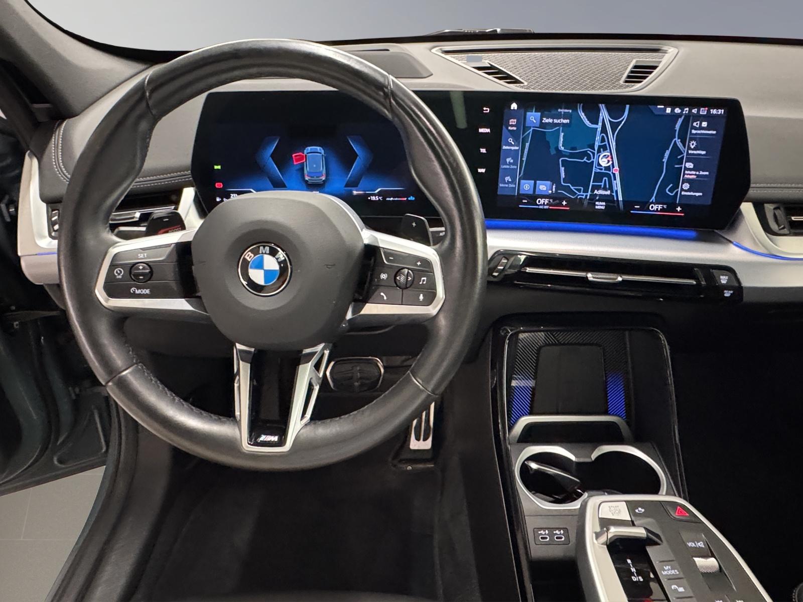 BMW X1 23i xDrive paddles-image-17
