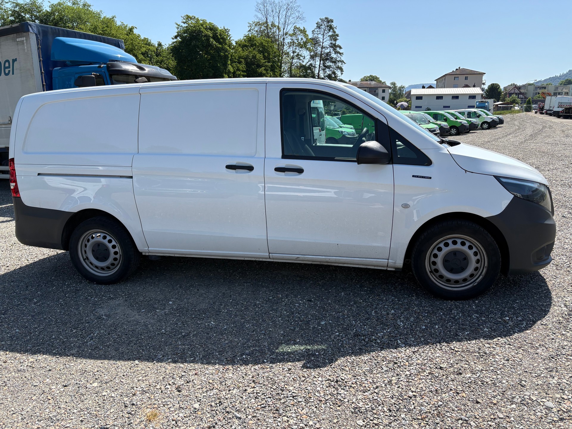 MERCEDES-BENZ eVito 112 Lang-image-3