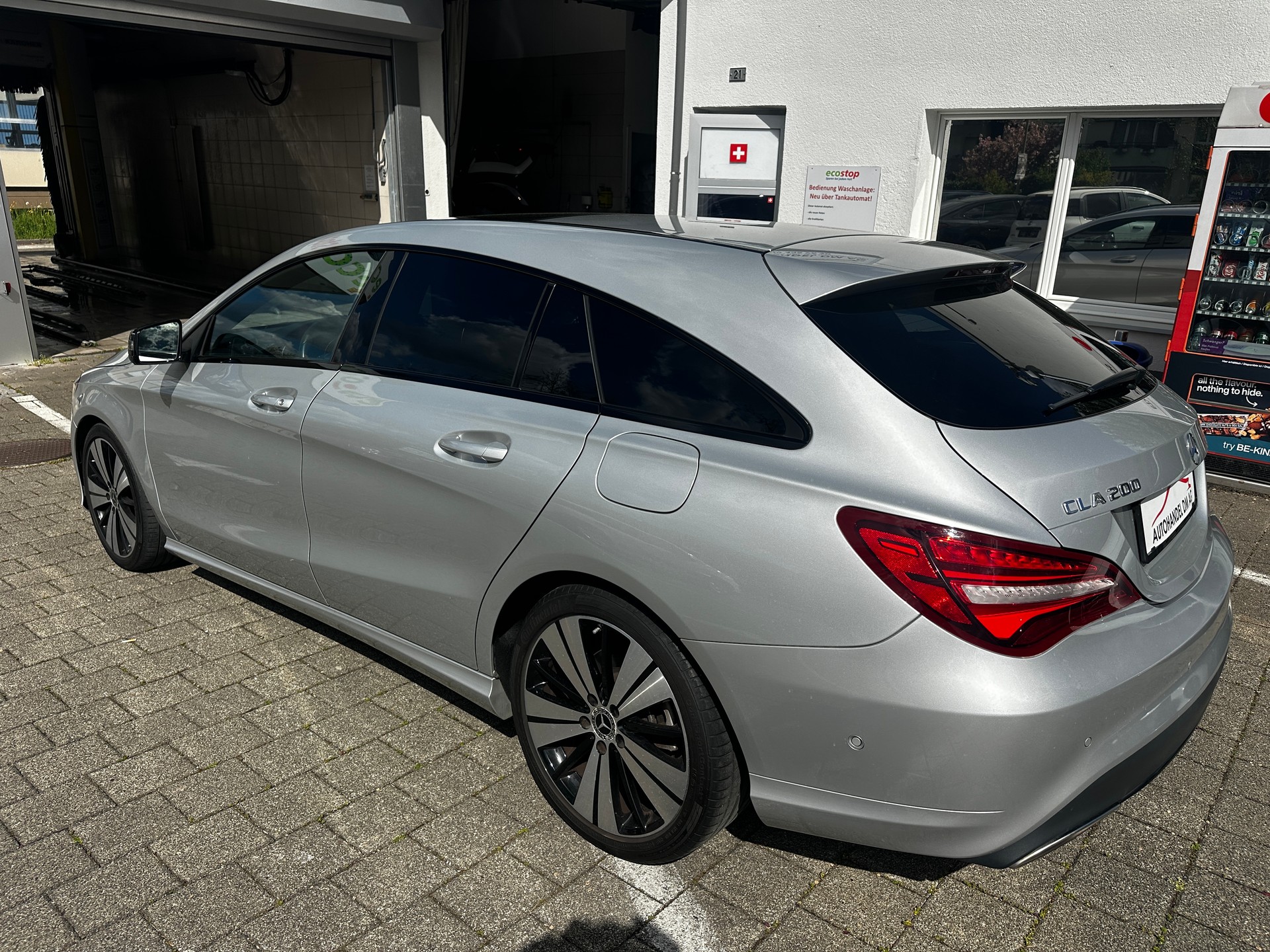 MERCEDES-BENZ CLA Shooting Brake 200 Night Star 7G-DCT-showroom-element-3