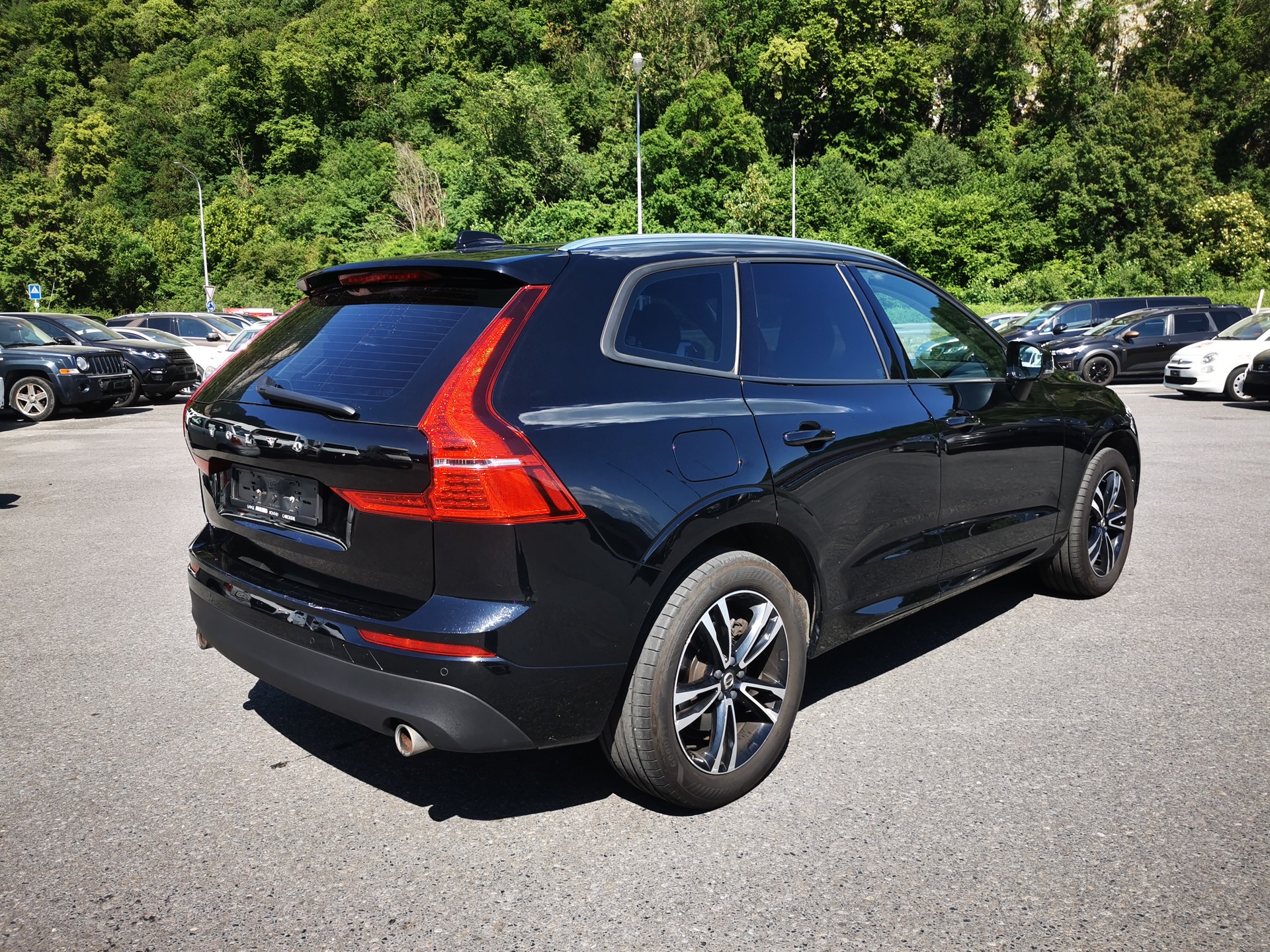 VOLVO XC60 T5 AWD Momentum Geartronic-image-4