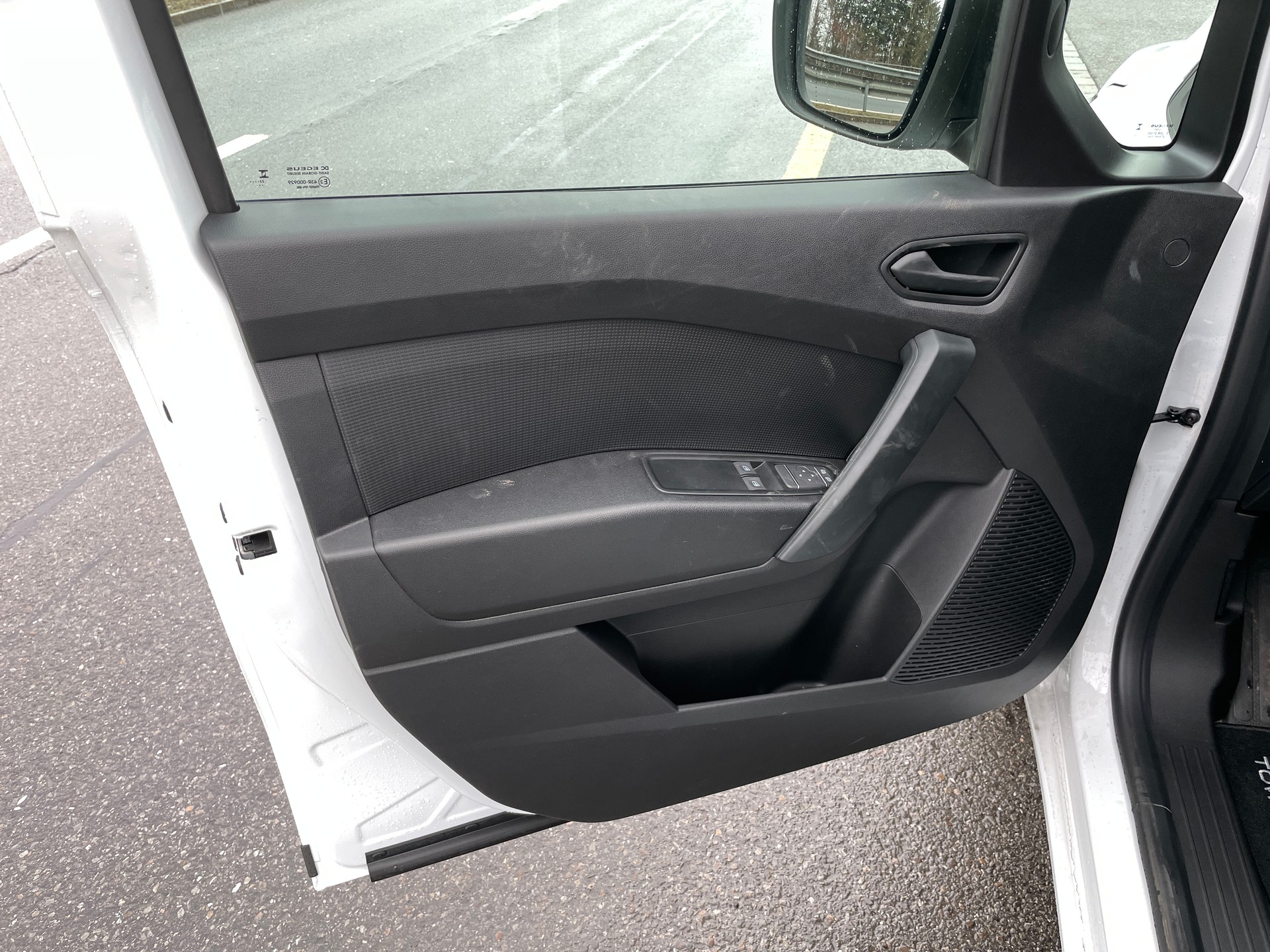 NISSAN Townstar EV45 kWh 22kW L2 Acenta-image-18