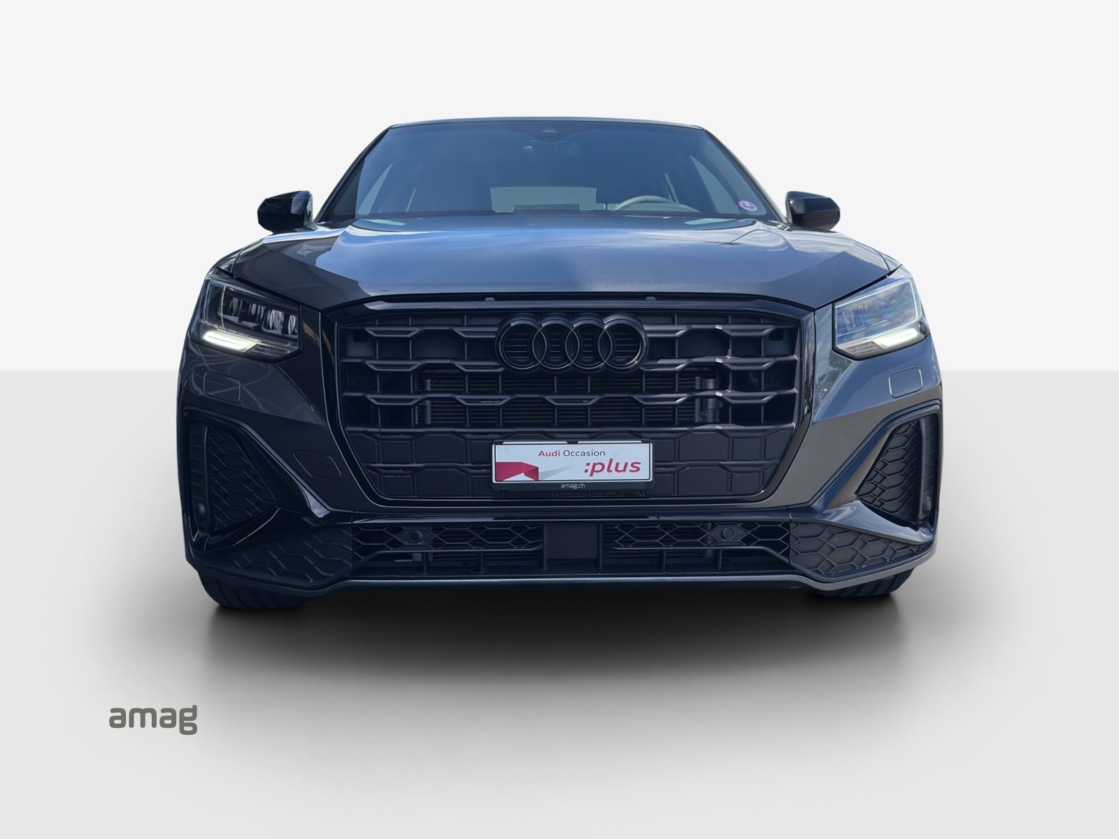 AUDI Q2 35 TFSI S line-image-6