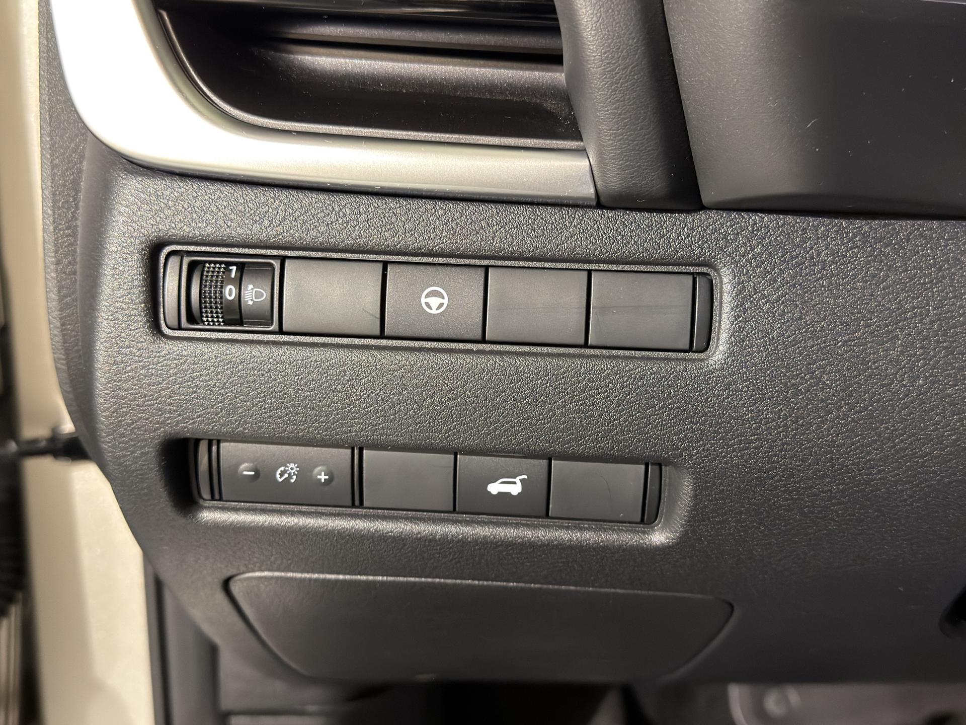 NISSAN X-Trail 1.5 VC-T e-Power 4WD 7 Sitze N-Trek-image-20