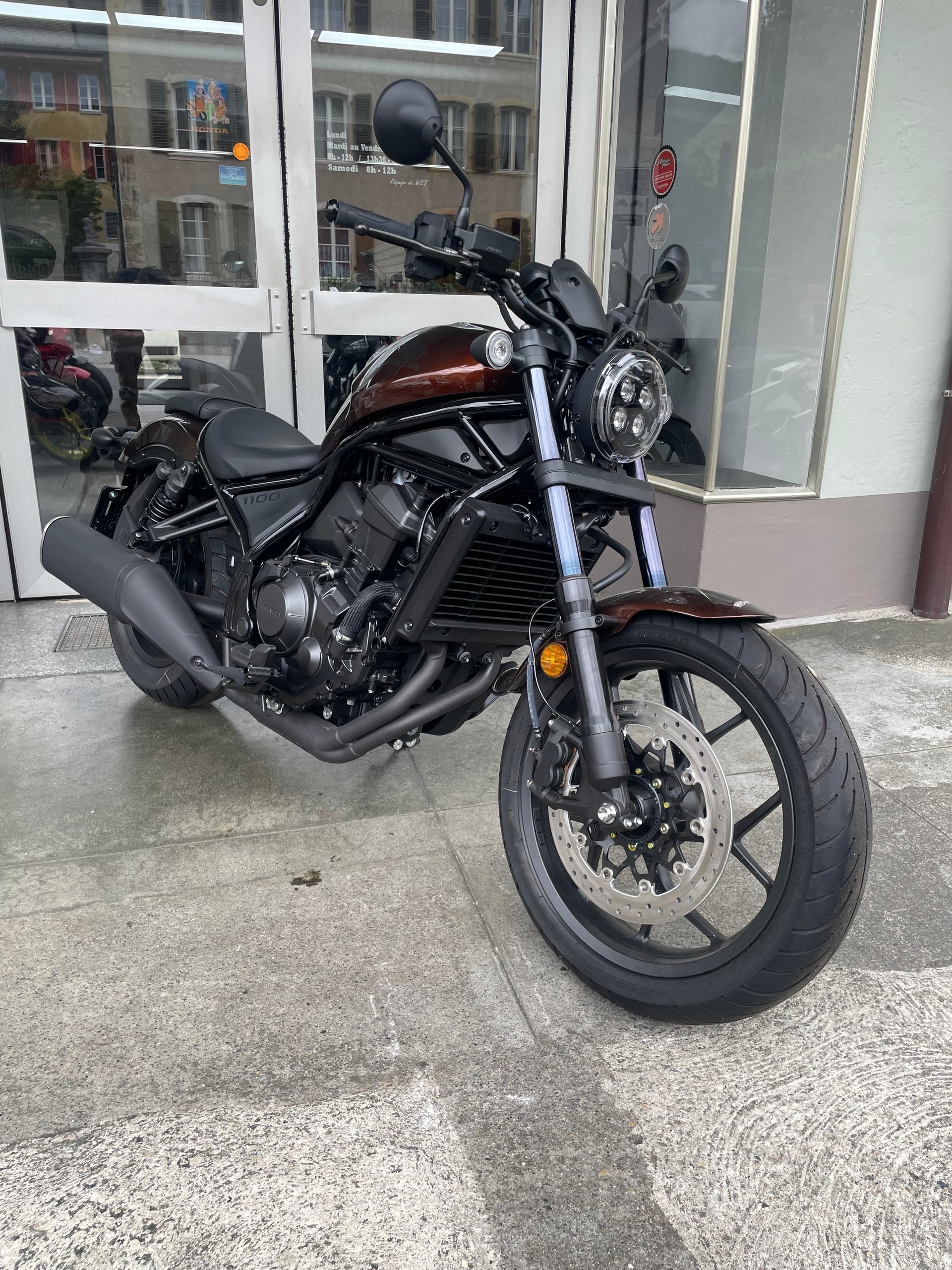 HONDA CMX 1100 Rebel-image-1