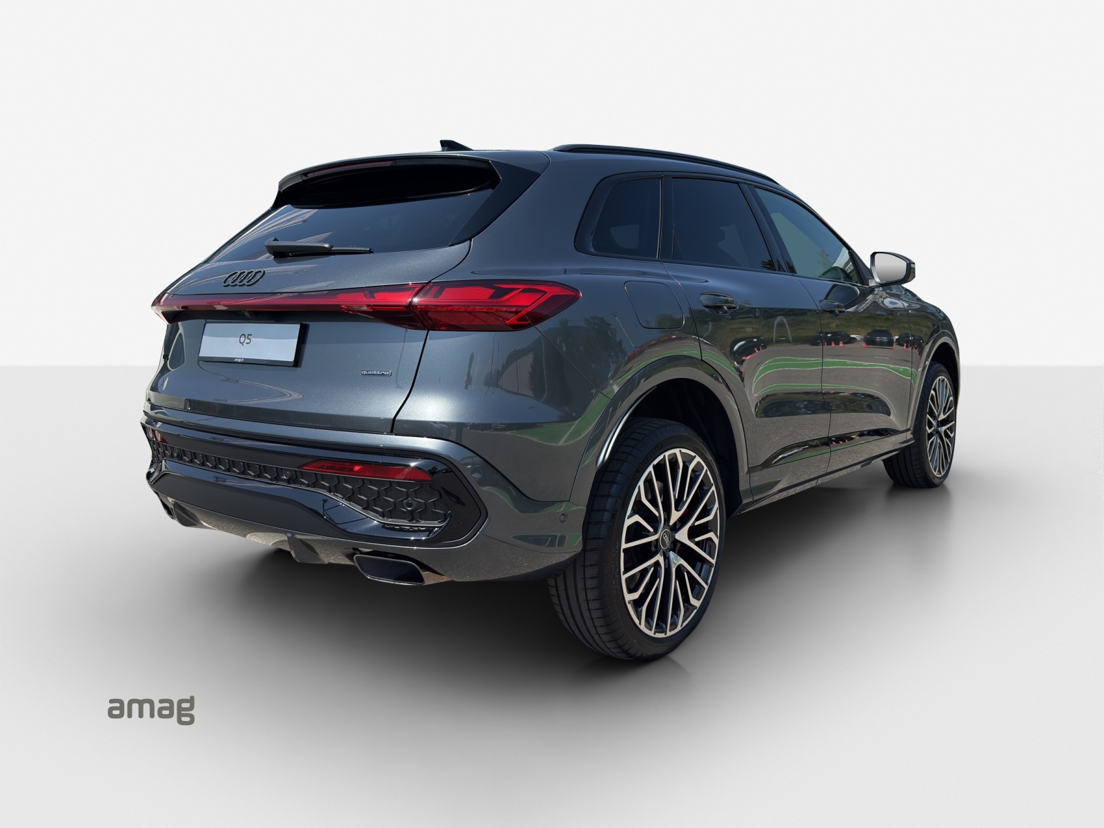 AUDI Q5 e-hybrid quattro 270 kW S-tronic-image-4
