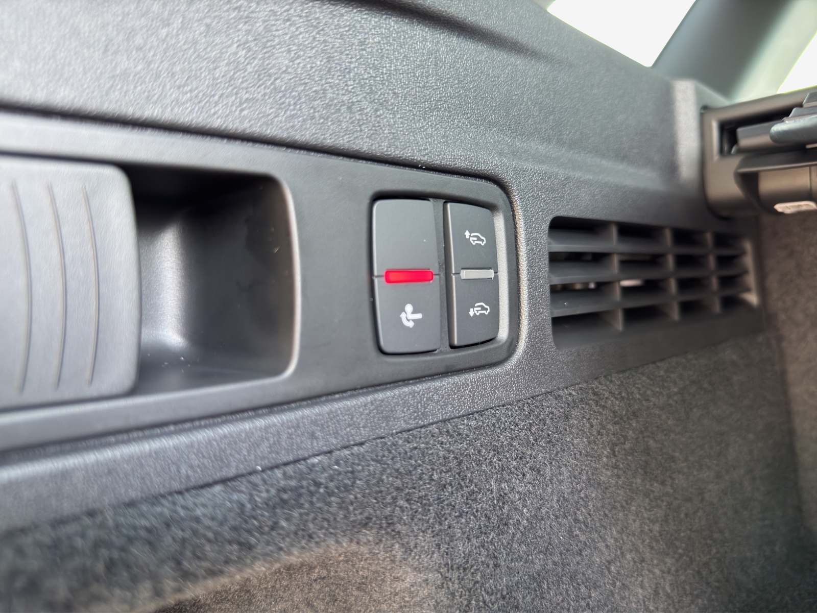 AUDI Q5 e-hybrid quattro 270 kW S-tronic-image-14
