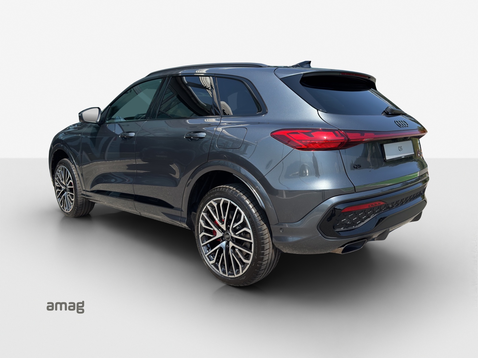 AUDI Q5 e-hybrid quattro 270 kW S-tronic-showroom-element-2