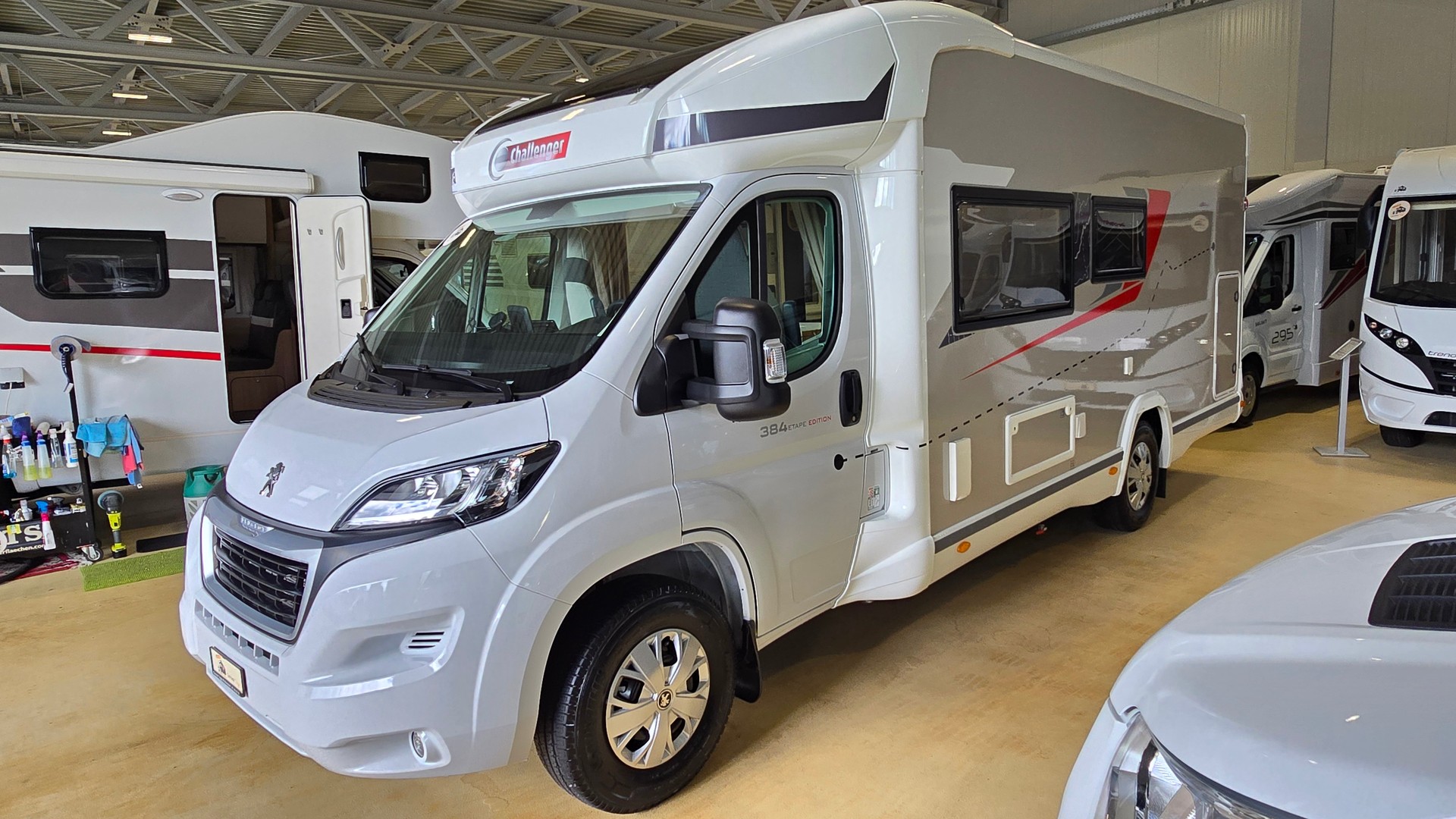 CHALLENGER Etape Edition 384, Peugeot Jumper 2.2BlueHdi 140PS-image-4