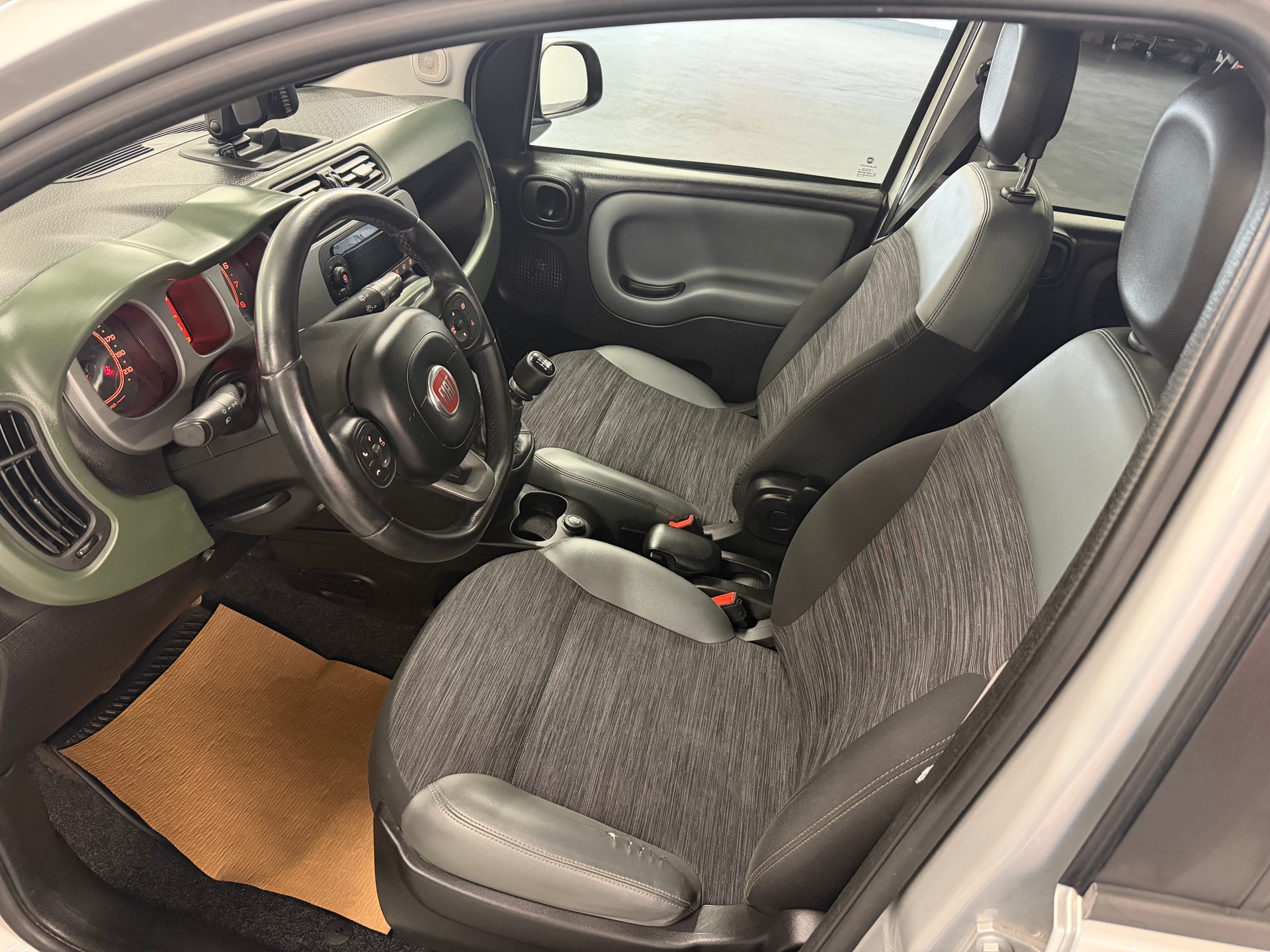 FIAT Panda 0.9 Twinair Turbo 4x4-image-8