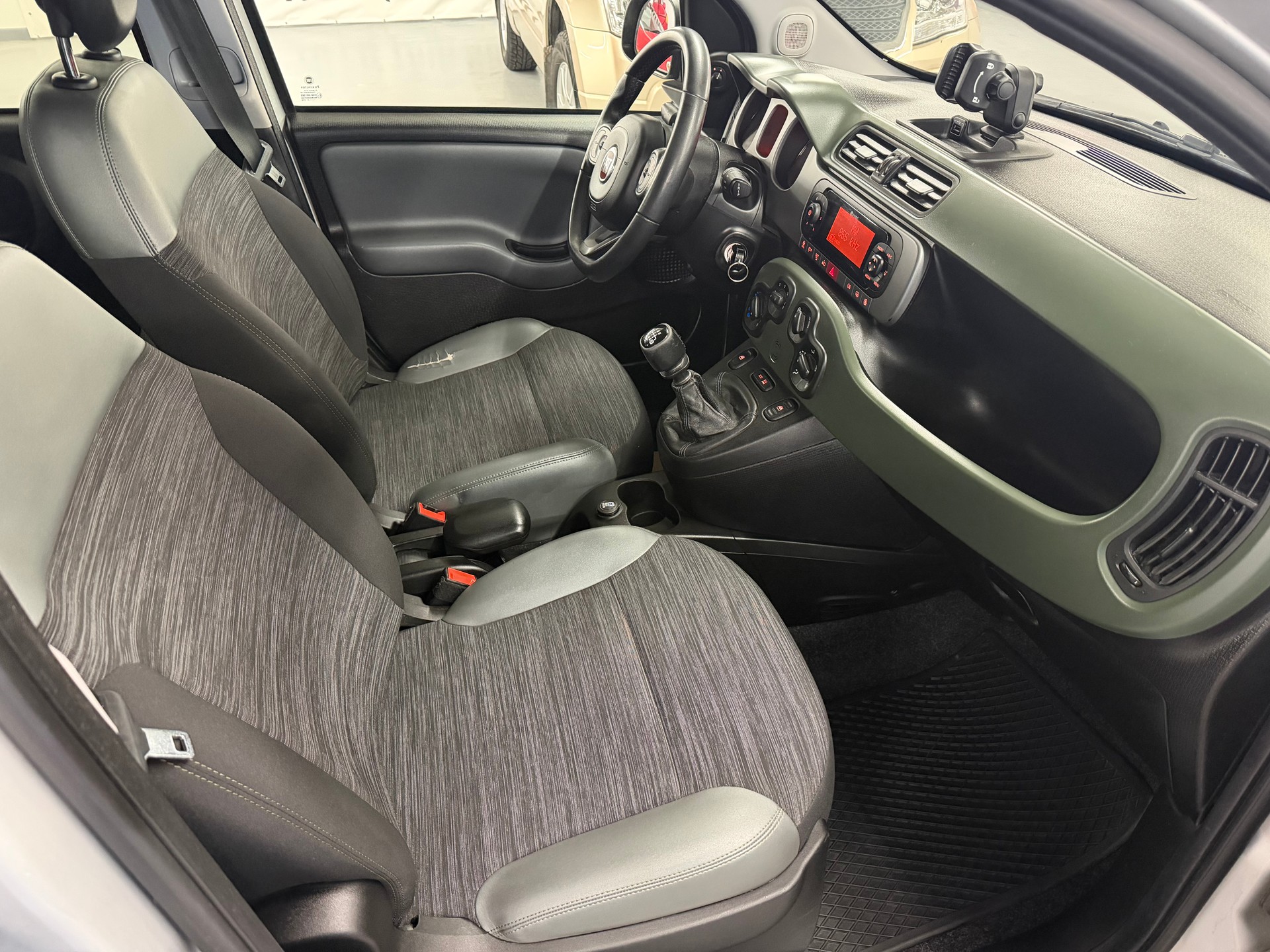 FIAT Panda 0.9 Twinair Turbo 4x4-image-12