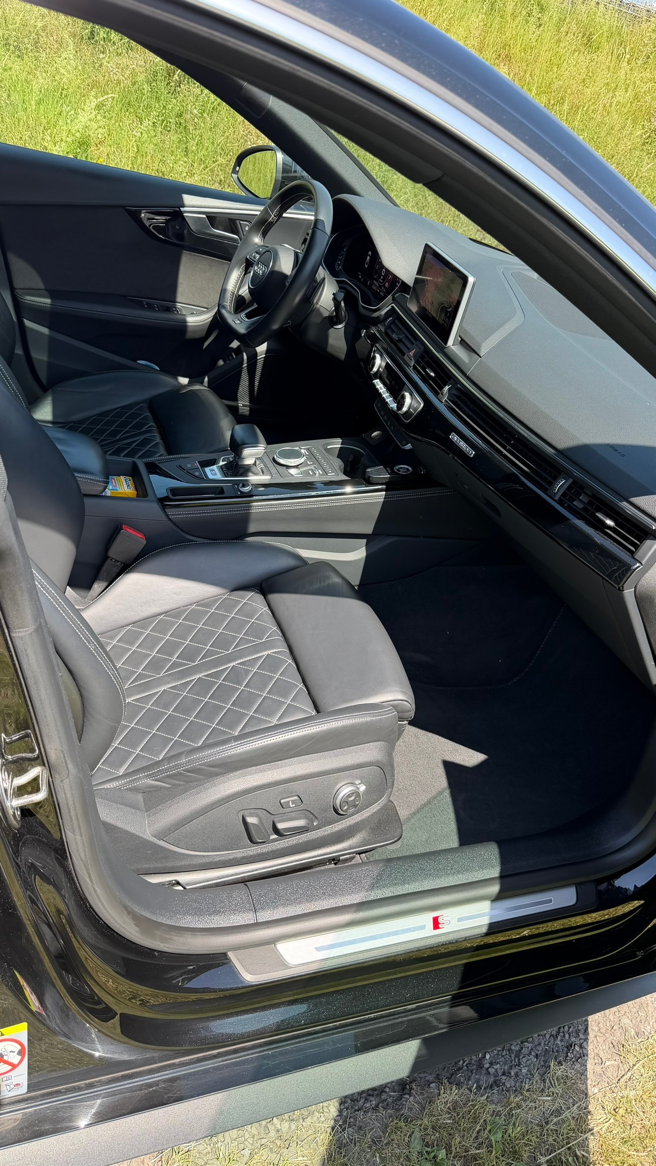 AUDI 3.0 V6 TFSI quattro T-Tronic-image-11