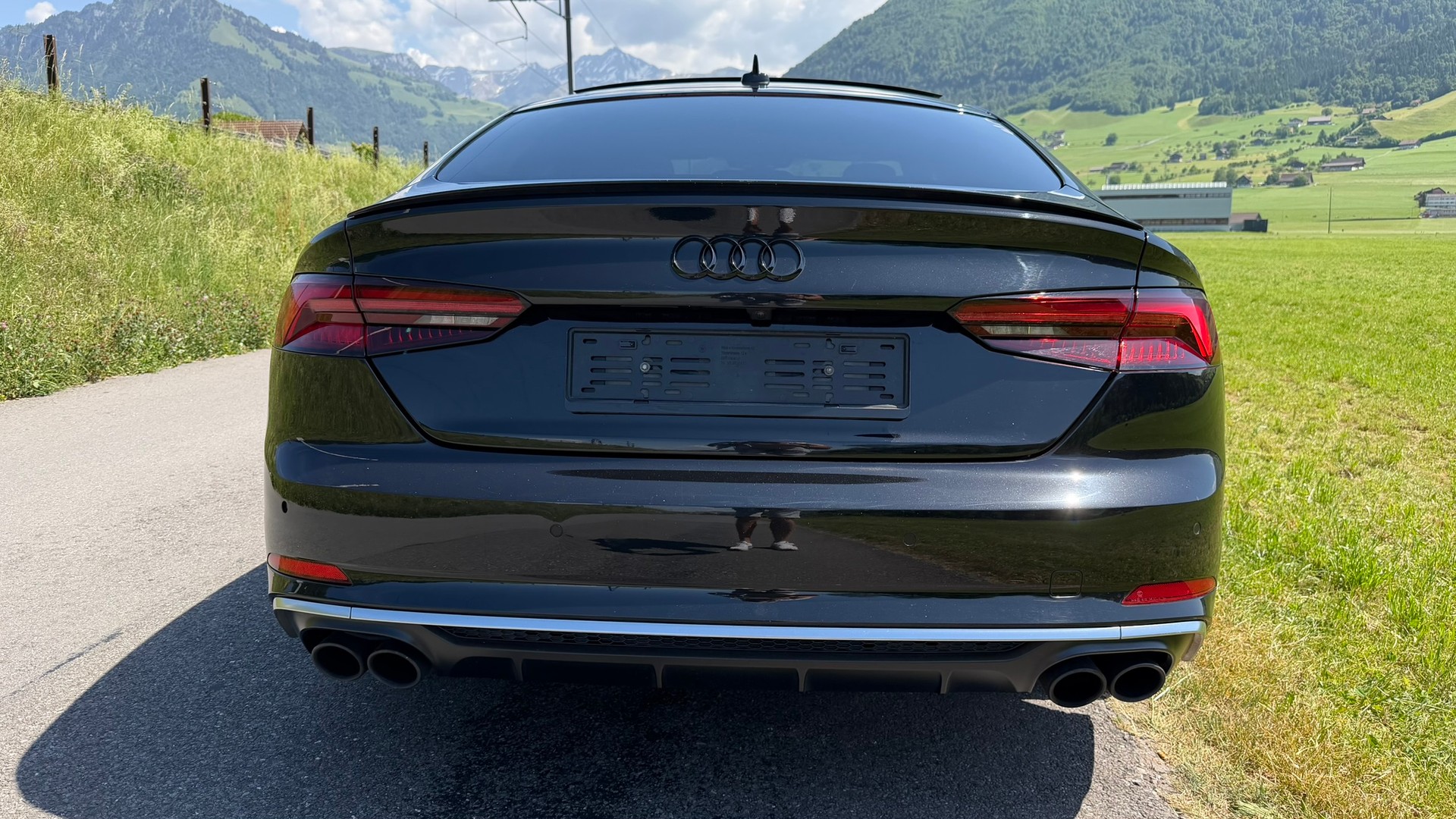 AUDI 3.0 V6 TFSI quattro T-Tronic-image-3