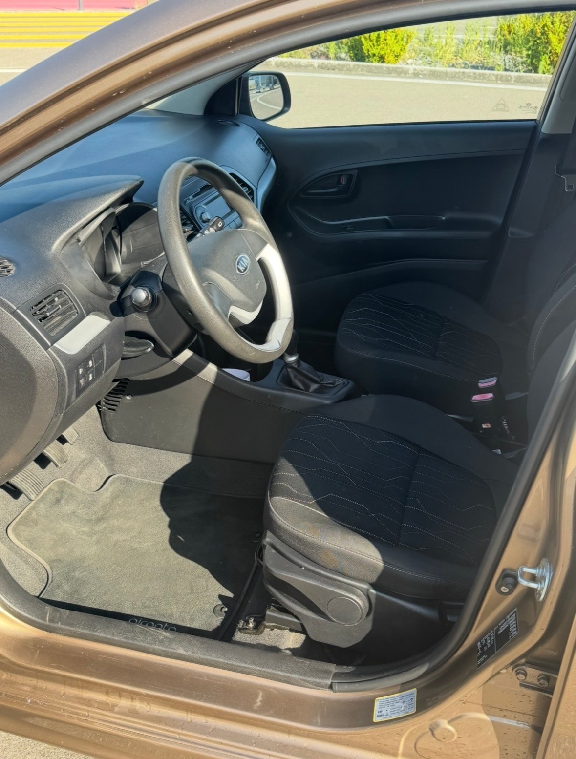 KIA 1.0 12V Trend-image-6