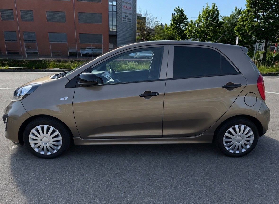 KIA 1.0 12V Trend-image-1