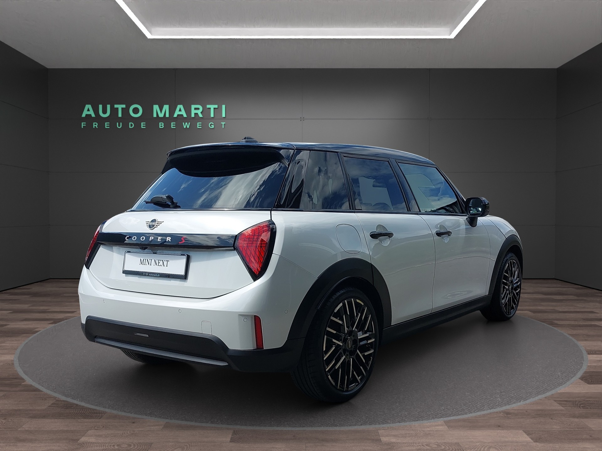 MINI F65 2.0i Cooper S-showroom-element-3