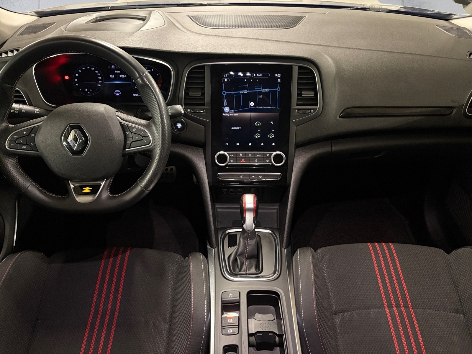RENAULT Mégane Grandtour 1.3 16V R.S. Line EDC/ #1 Elite Dealer – AutoScout24 Award 2025 Winner-image-10