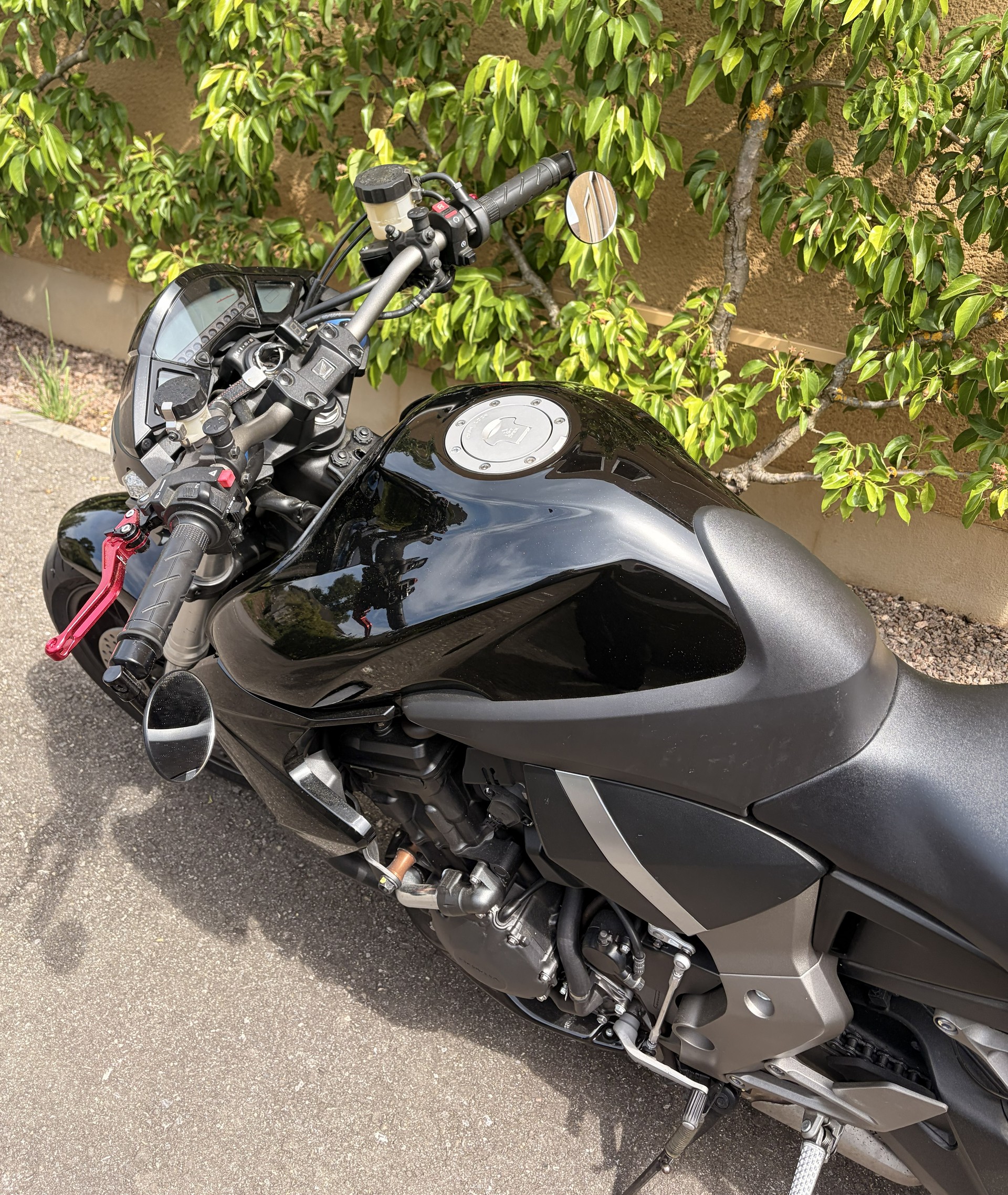HONDA CB 1000 R ABS-image-4