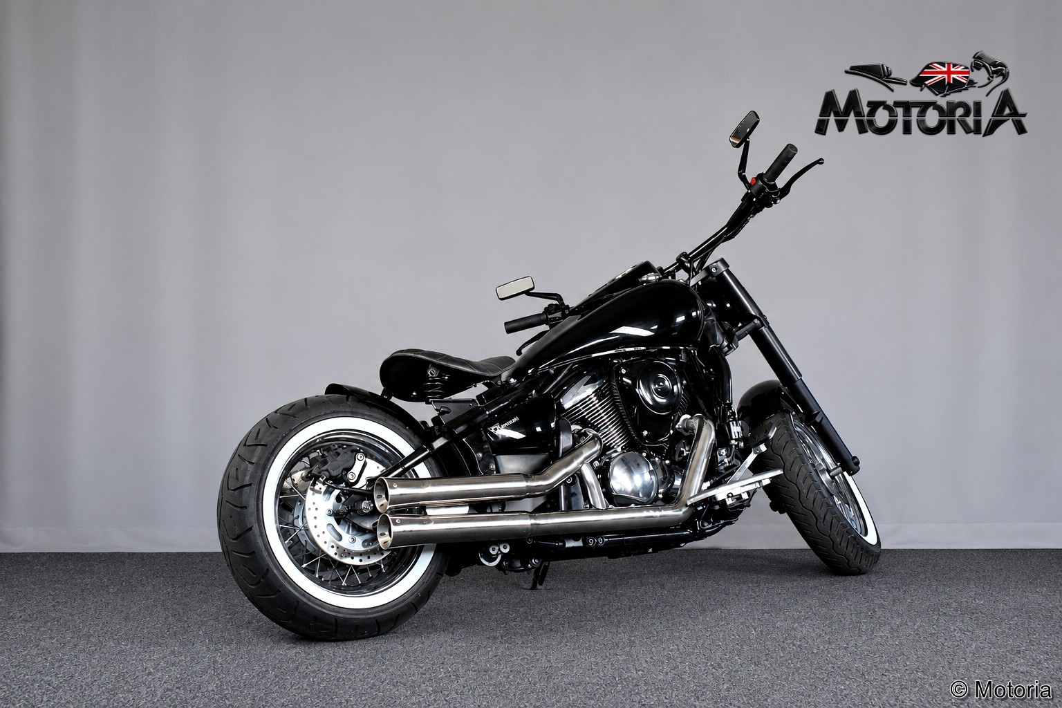 KAWASAKI VN 900 BOBBER-image-2