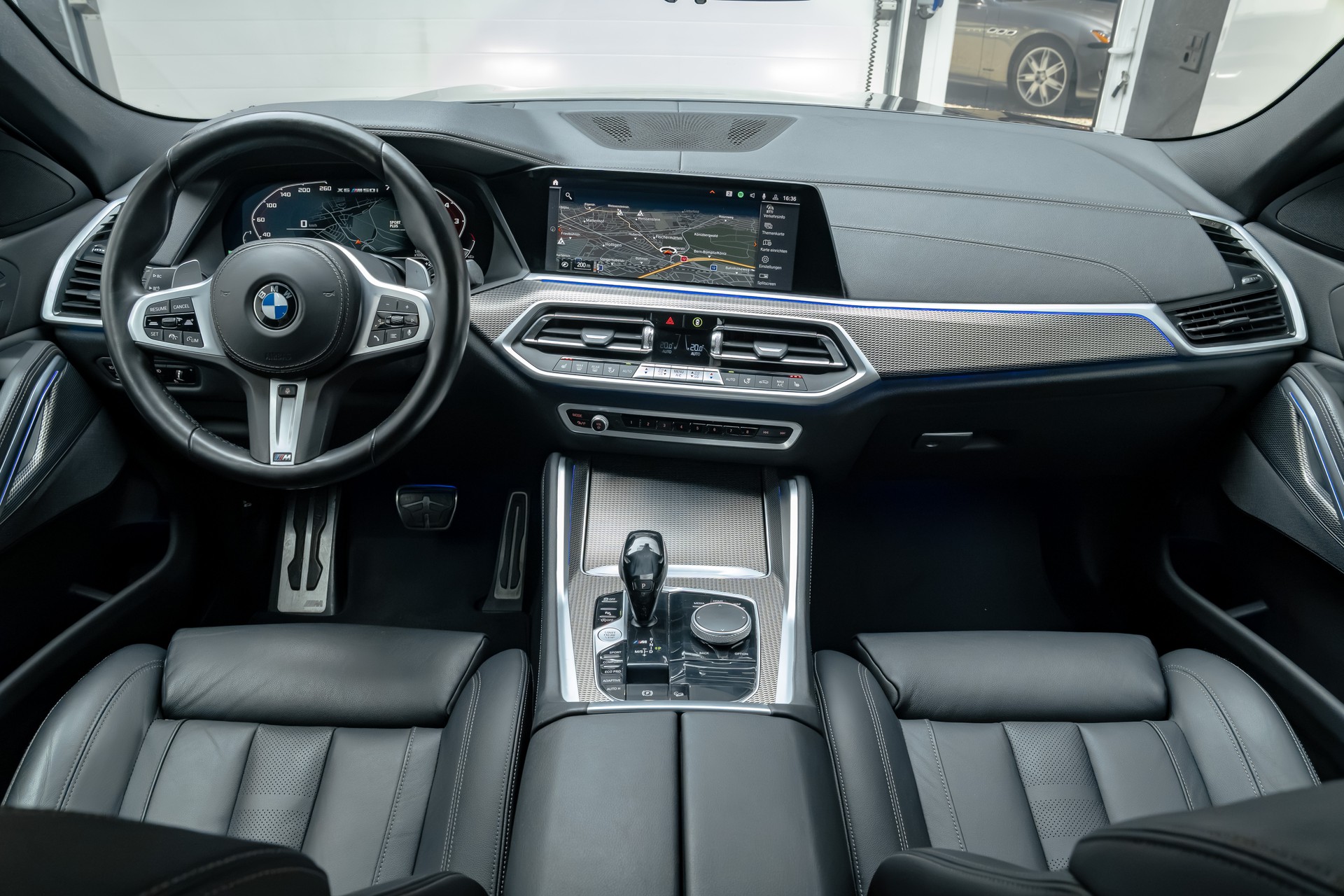BMW X6 M50i Steptronic-image-6