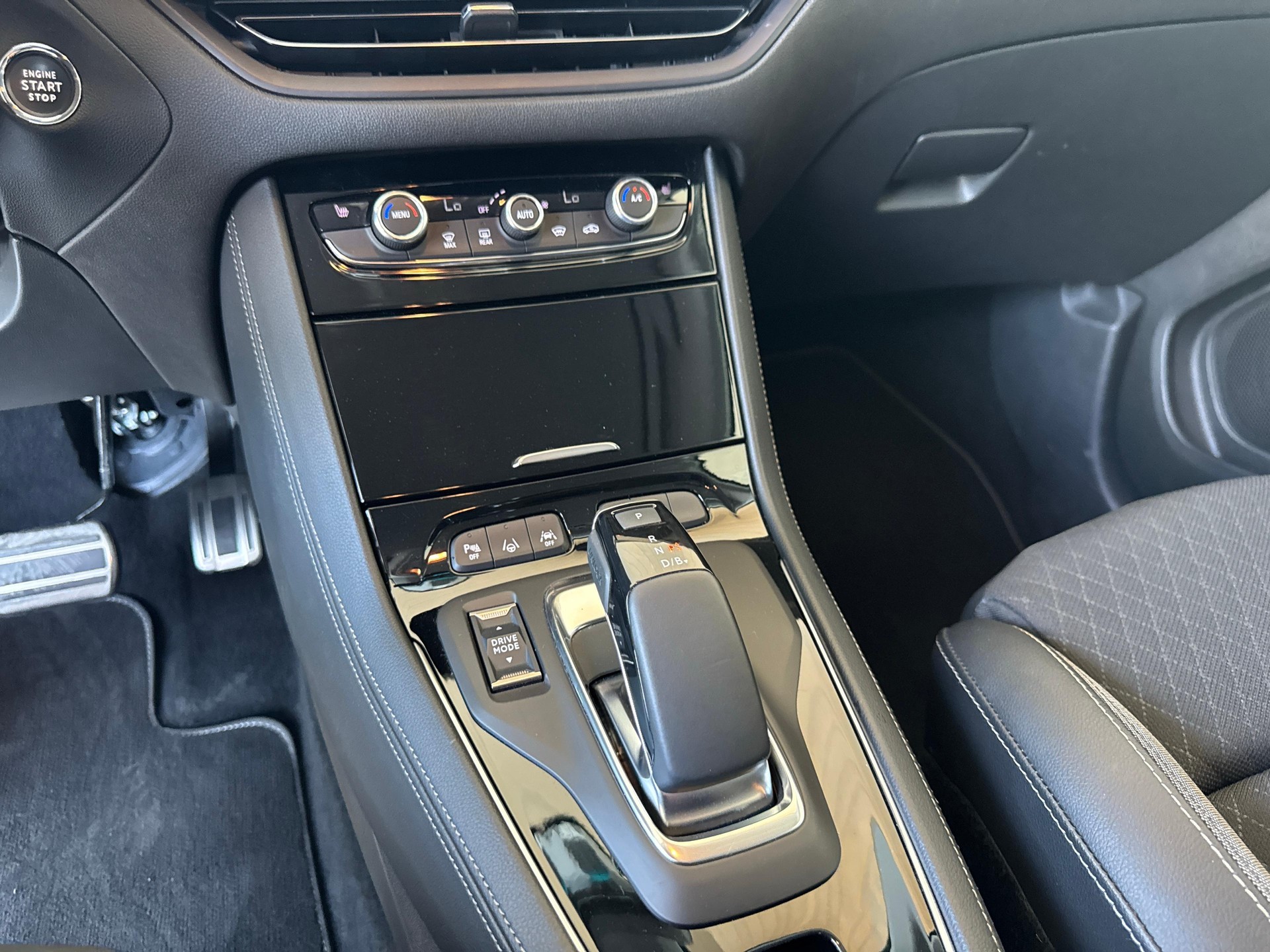 OPEL Grandland 1.6 T PHEV GS Line / Jetzt mit attraktivem 1.99% Leasing-image-16