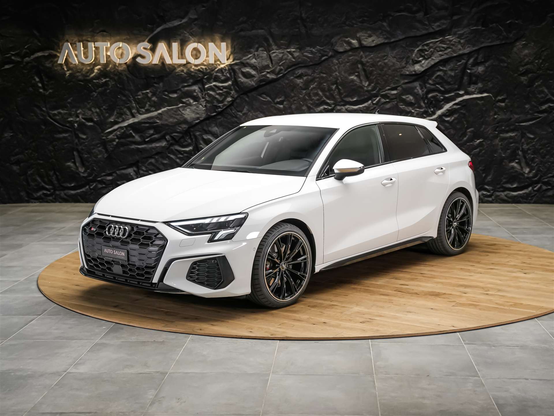 AUDI S3 Sportback 2.0 TFSI quattro S-tronic *19" Felgen*Abstandsregler*Sitzheizung*-showroom-element-1